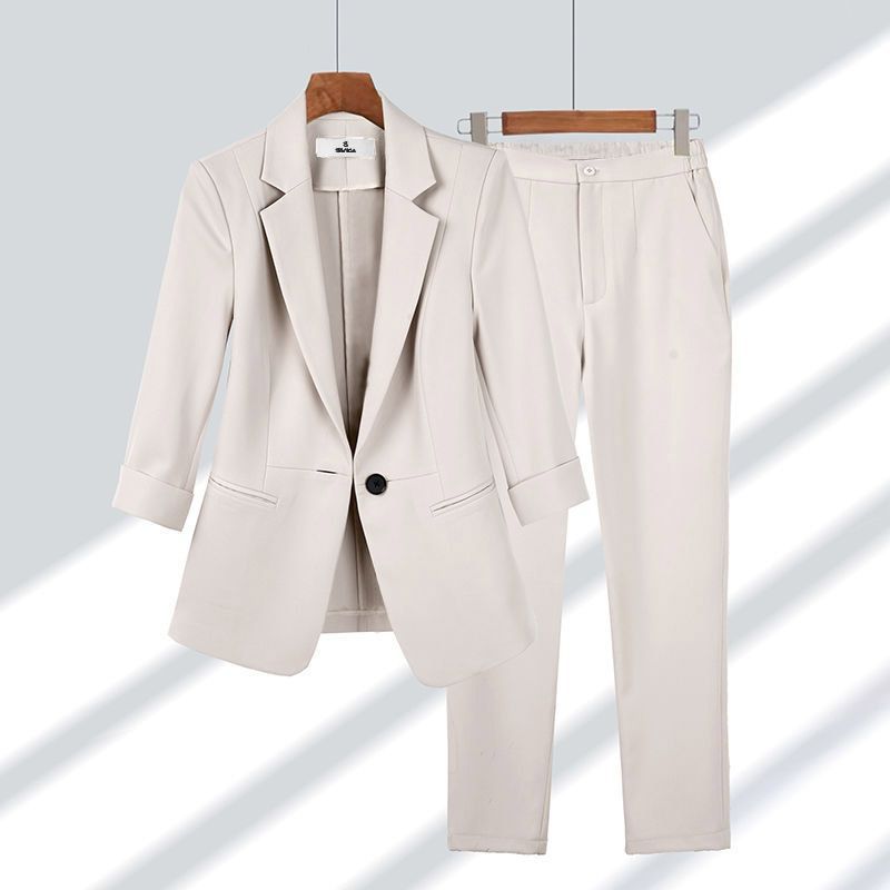 Women’s Suit with Blazer and Straight-Leg Trousers