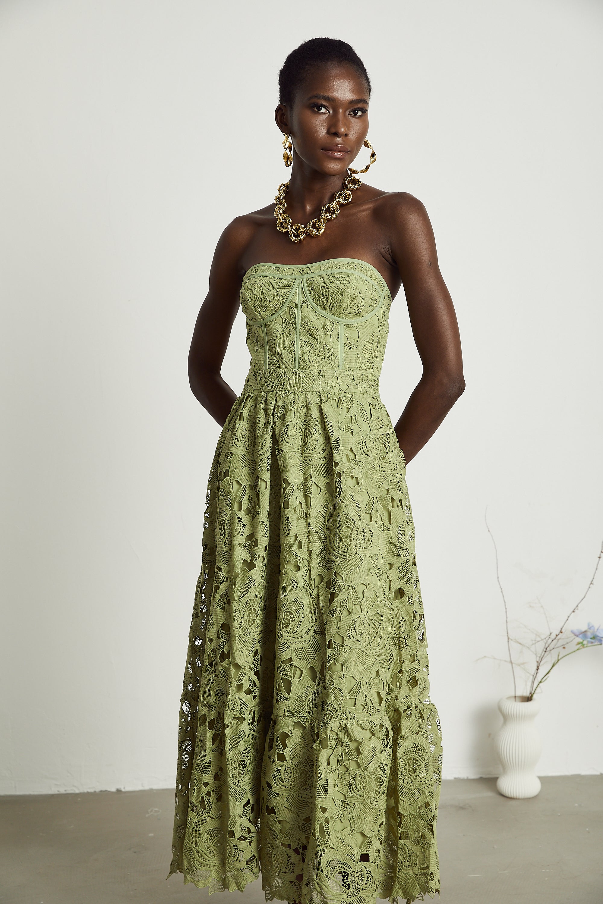 Elegant Green Embroidered Formal Midi Dress