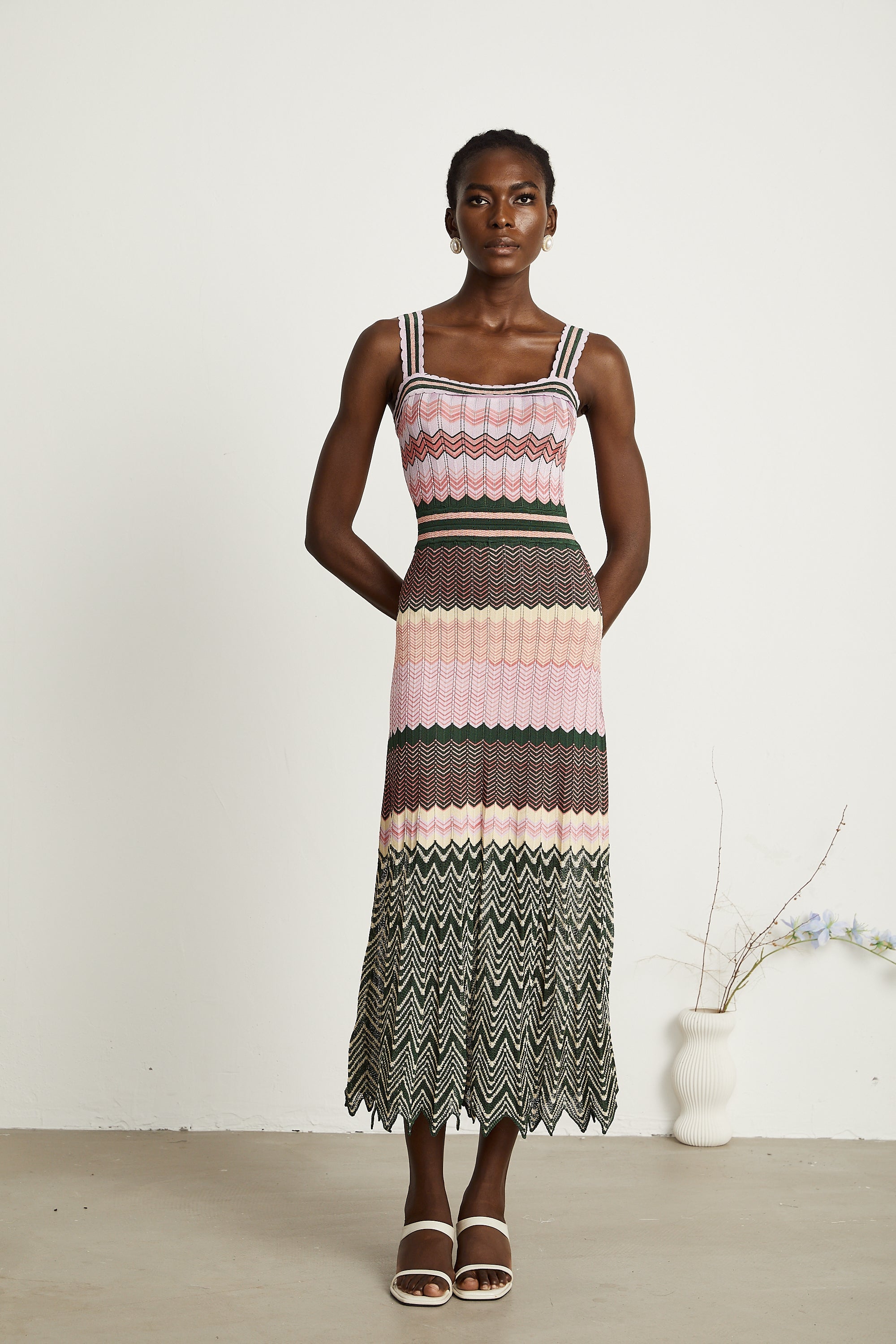 Contrast Color Knitted Midi Dress