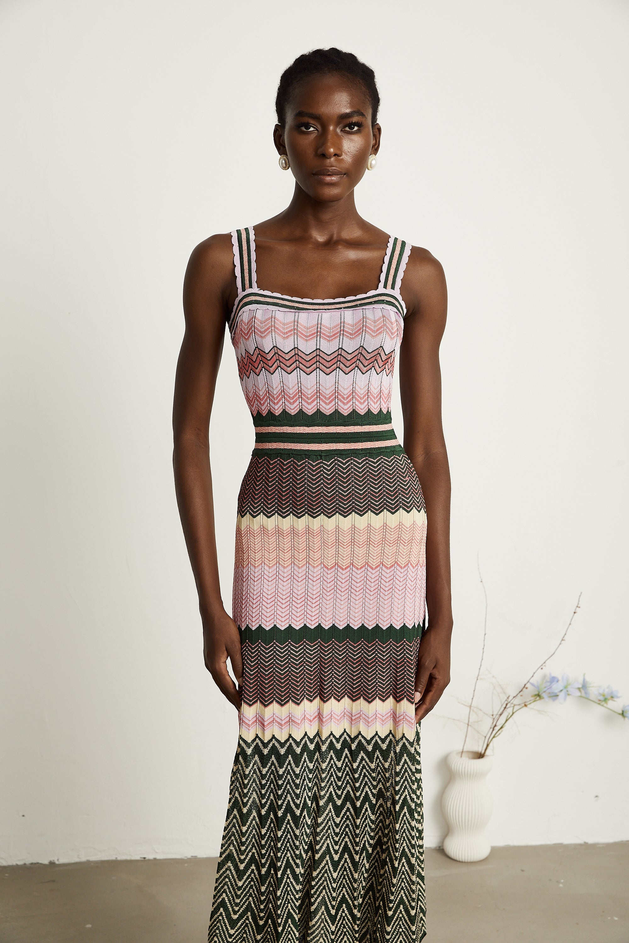 Contrast Color Knitted Midi Dress