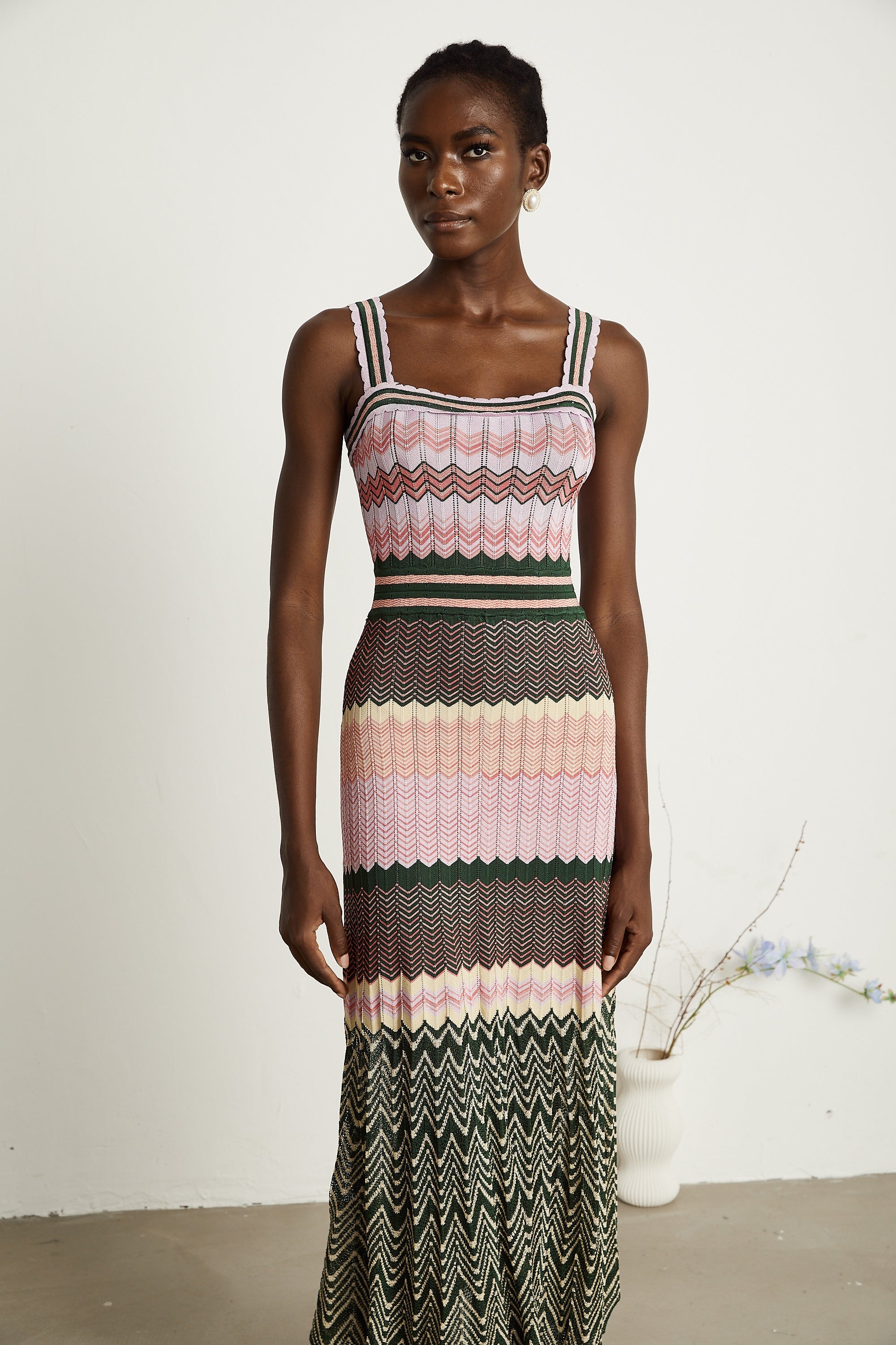Contrast Color Knitted Midi Dress