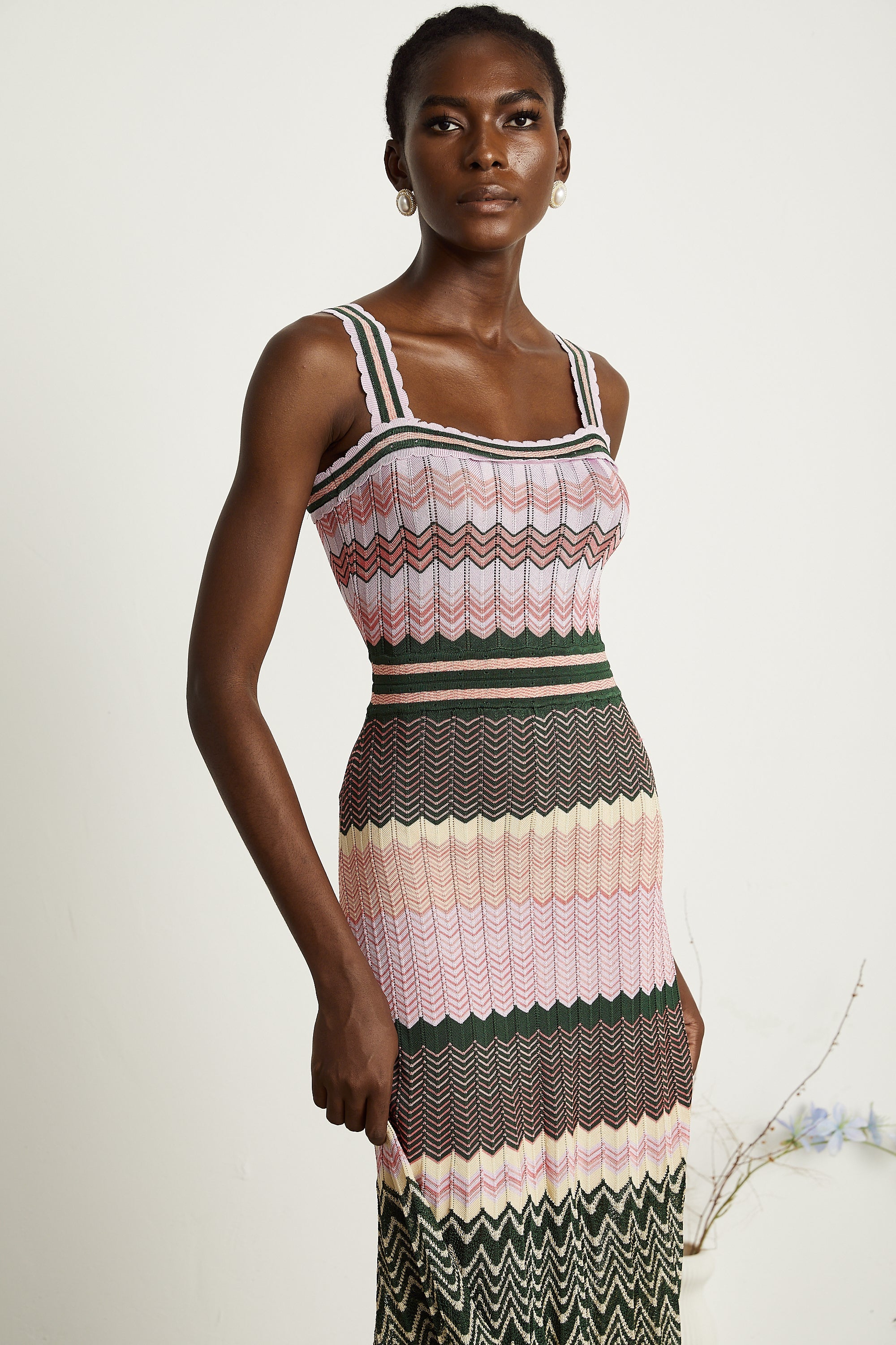 Contrast Color Knitted Midi Dress