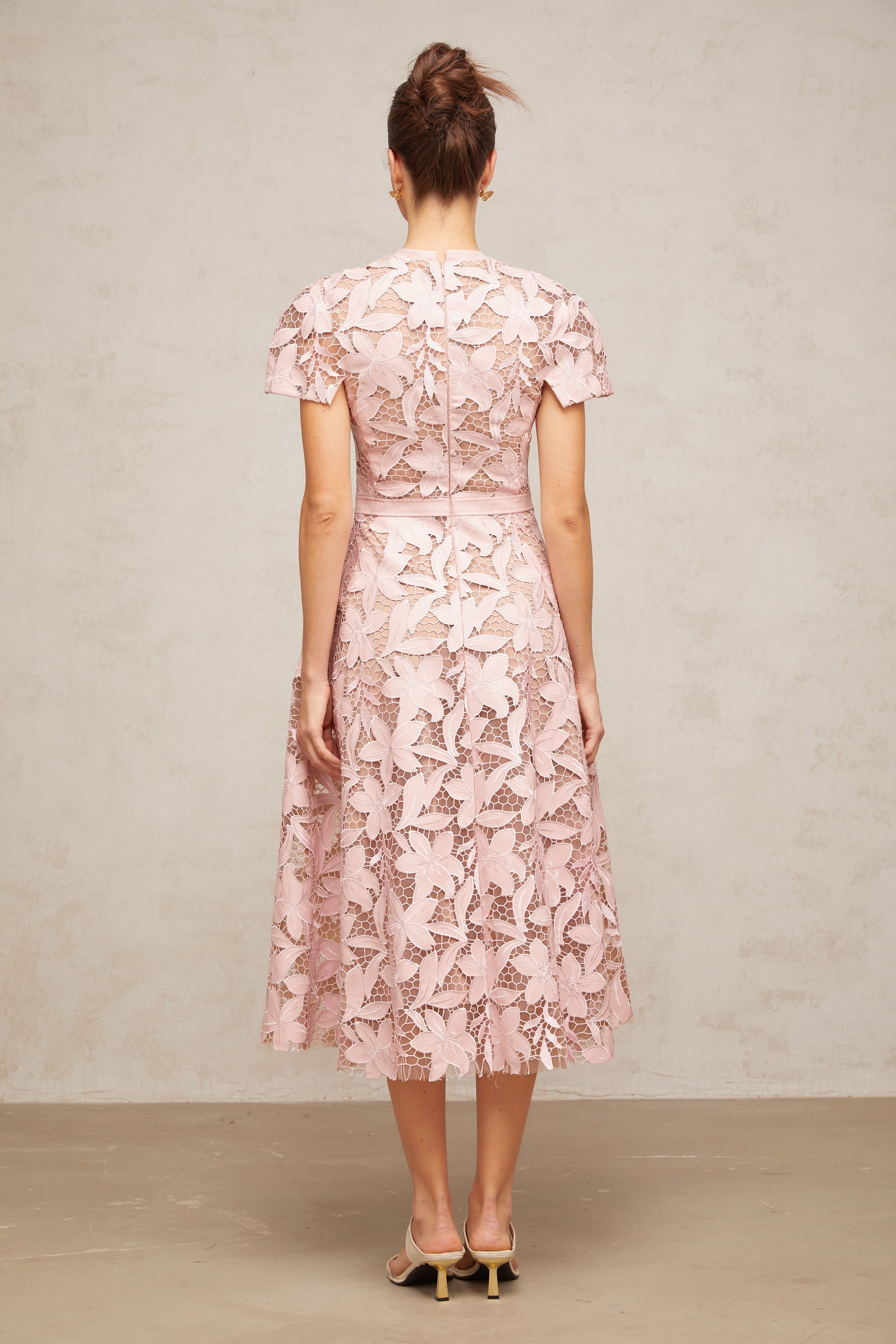 Chic Pink Lace Floral Occasion Midi Dress