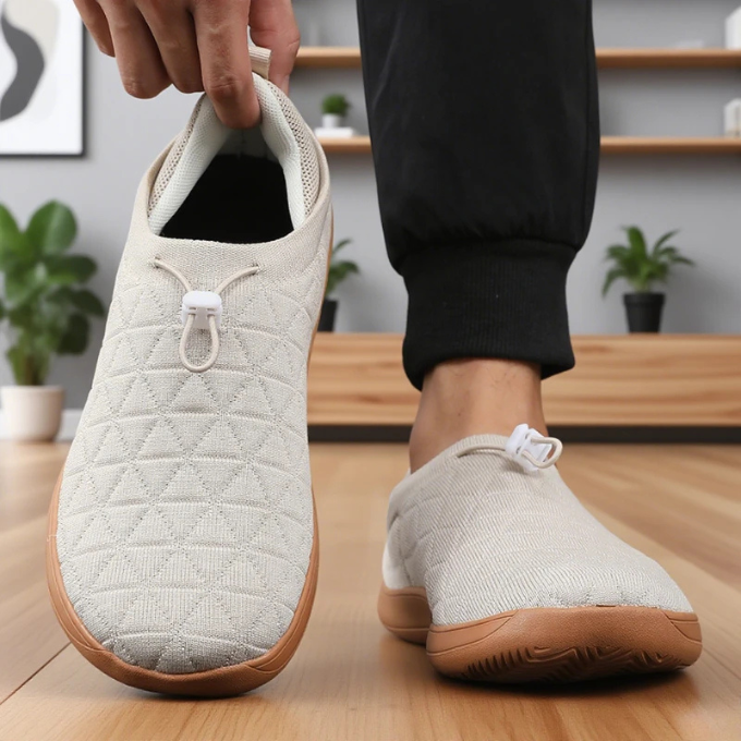 Sneakers Slip-On in Quilted Fabric with Breathable Mesh Lining