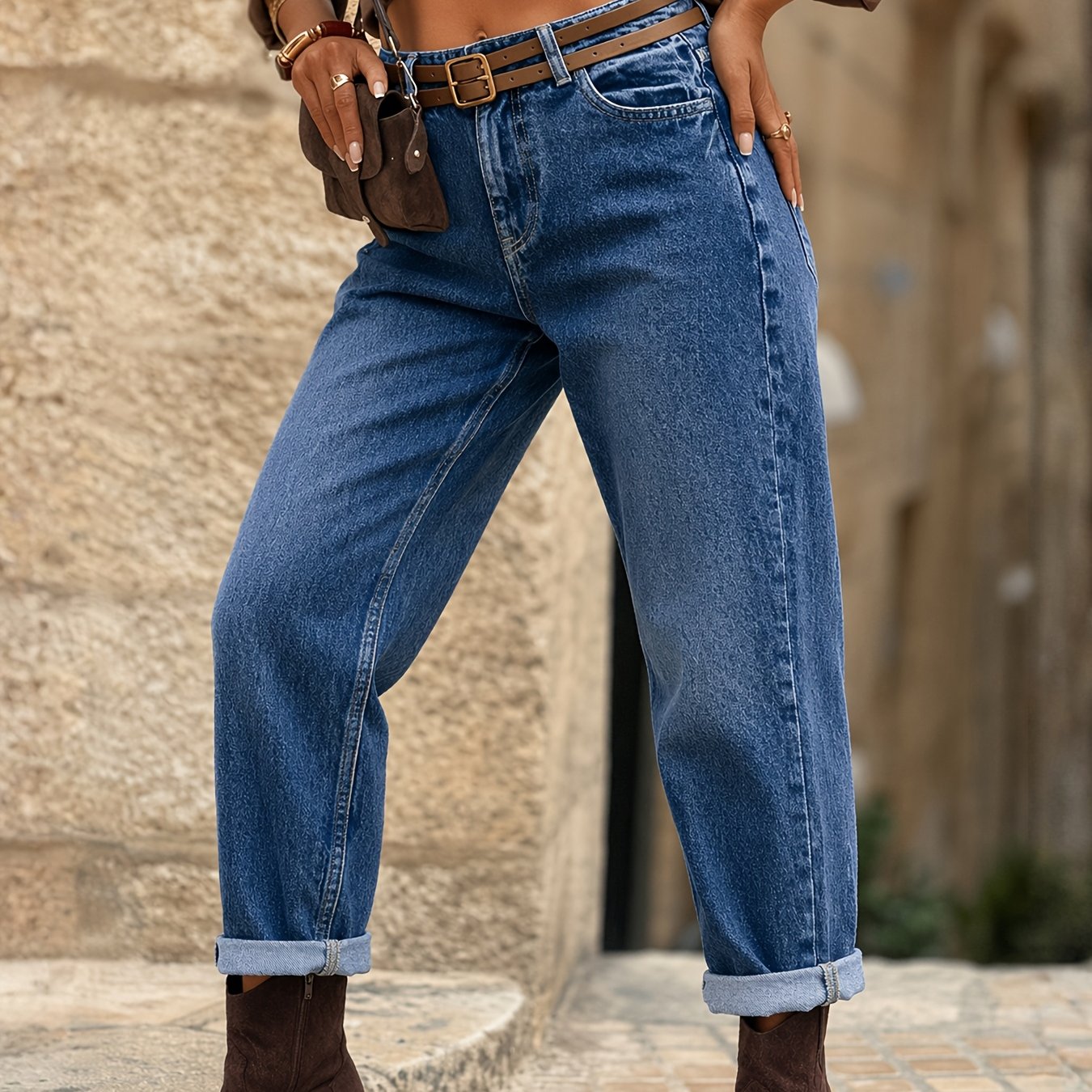 Women's High-Waisted Blue Denim Mom Jeans with Straight Leg