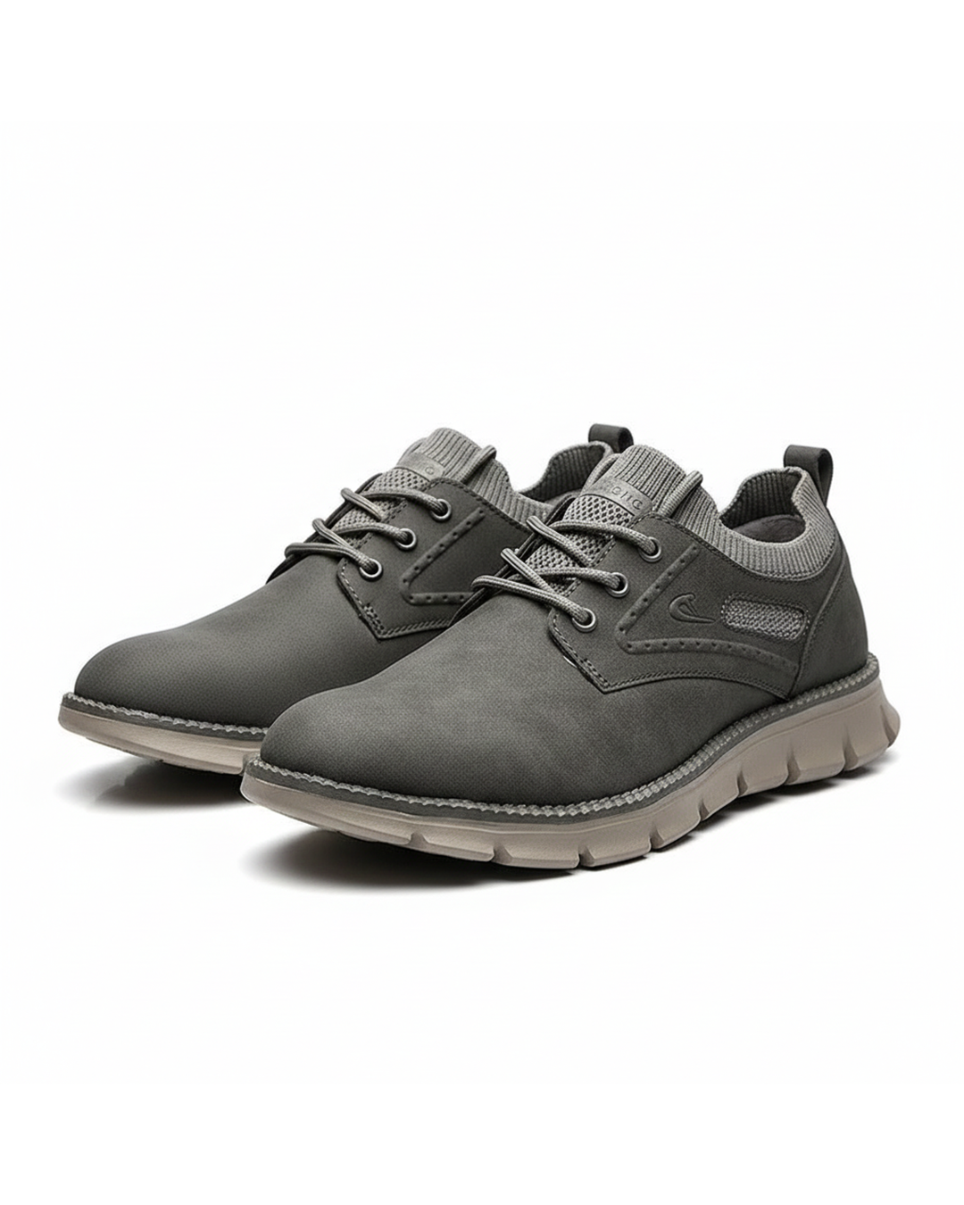 Sneakers Classic Golf Shoes Without Spikes with Padded Insole and Comfortable Collar