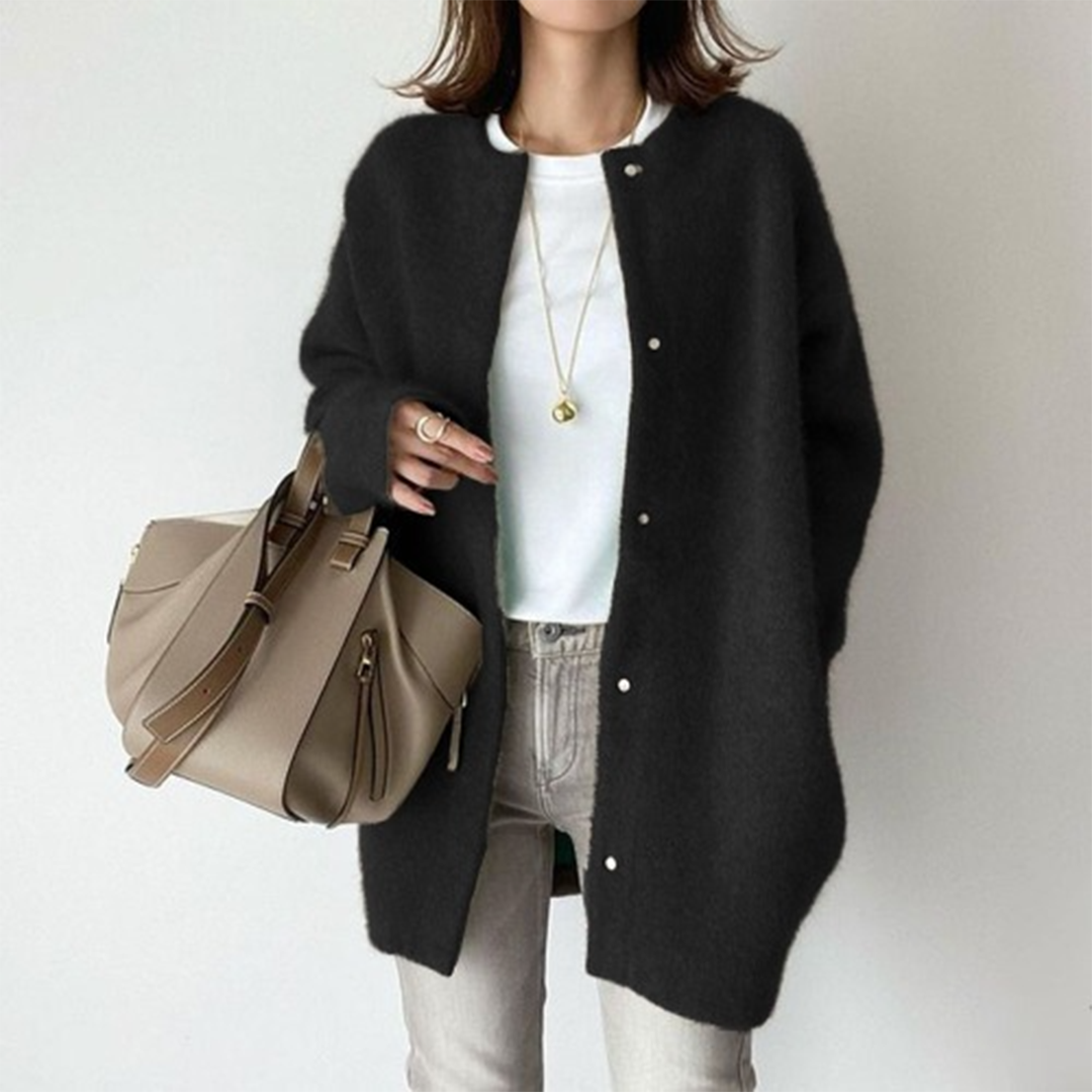 Elegant Women's Cardigan, Relaxed Fit