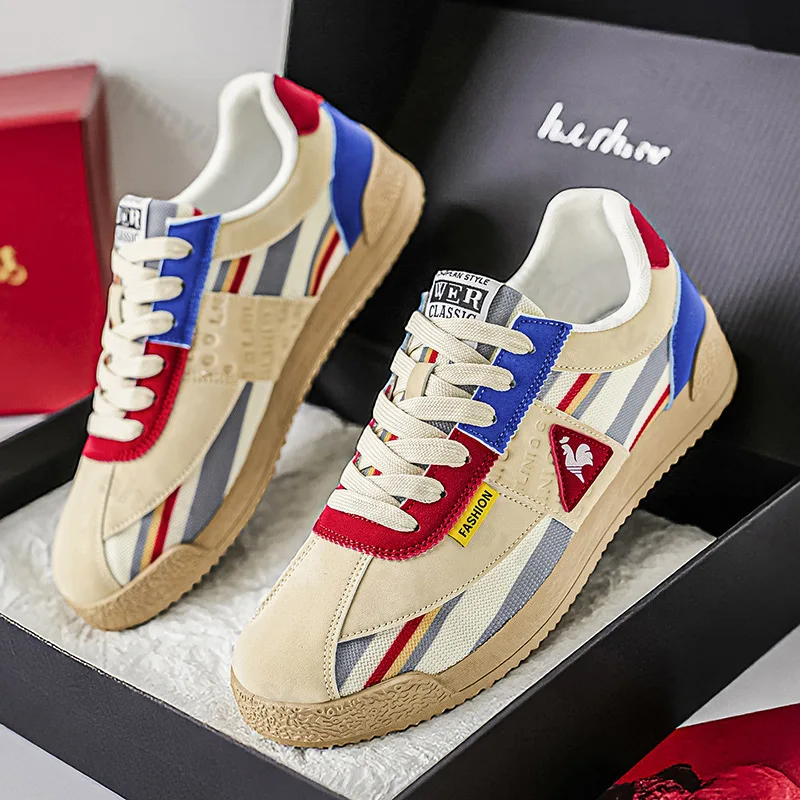 Sneakers in Retro Suede and Mesh with Sculpted Non-Slip Sole