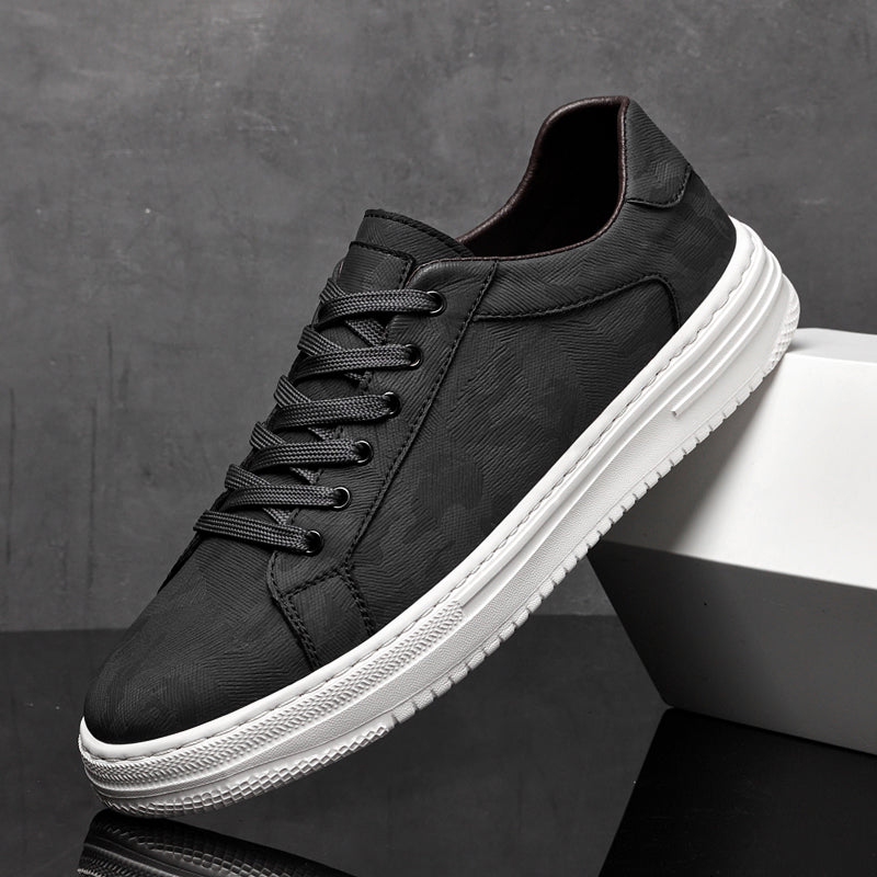 Sneakers in Versatile Design Canyon Colour Genuine Leather