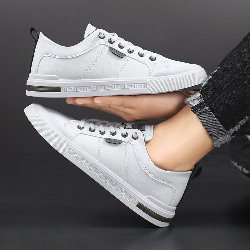 Sneakers in Two-Tone Smooth Leather with Flat Rubber Sole and Visible Stitching