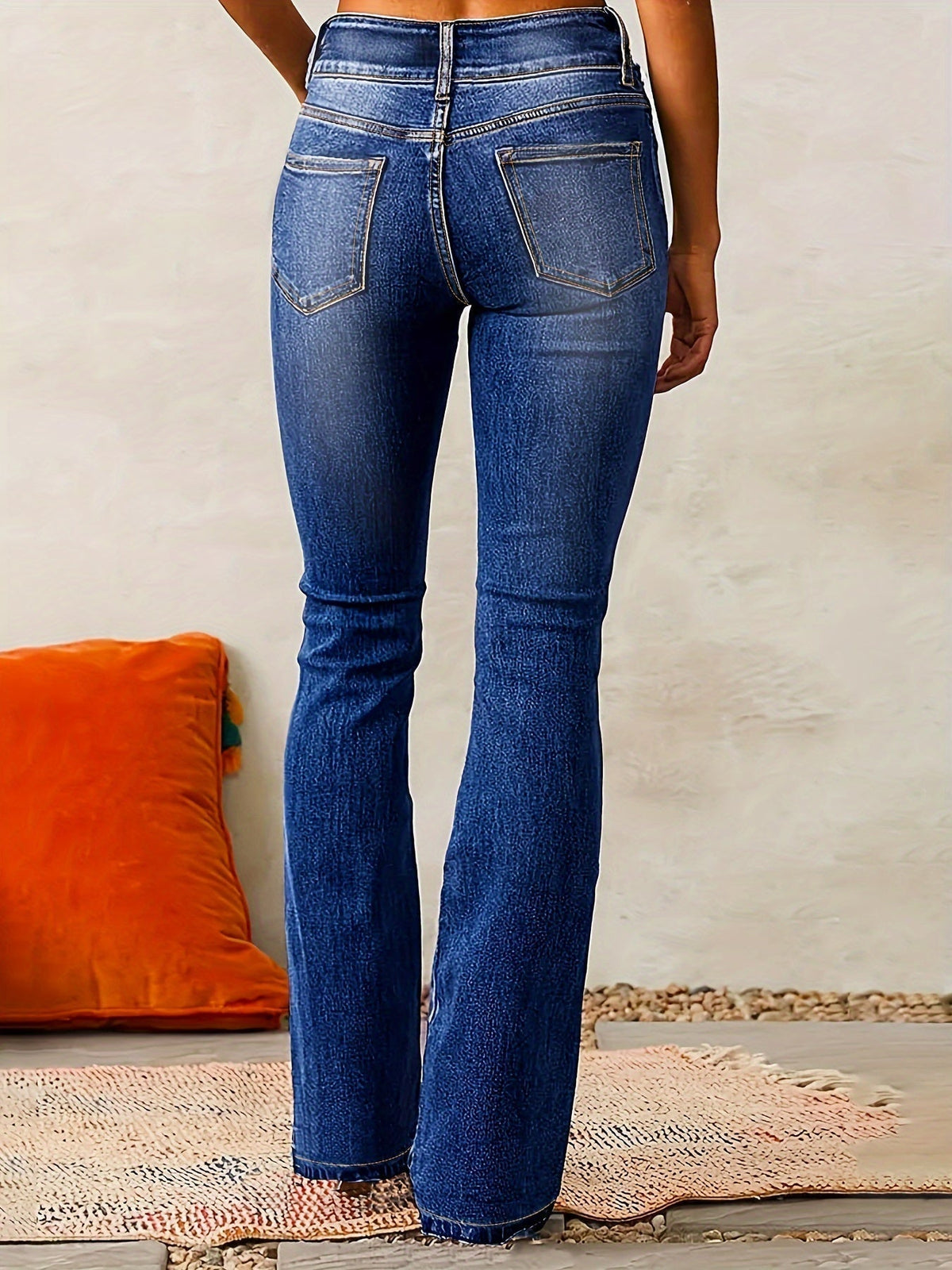 Elegant High Waist Flare Jeans in Denim