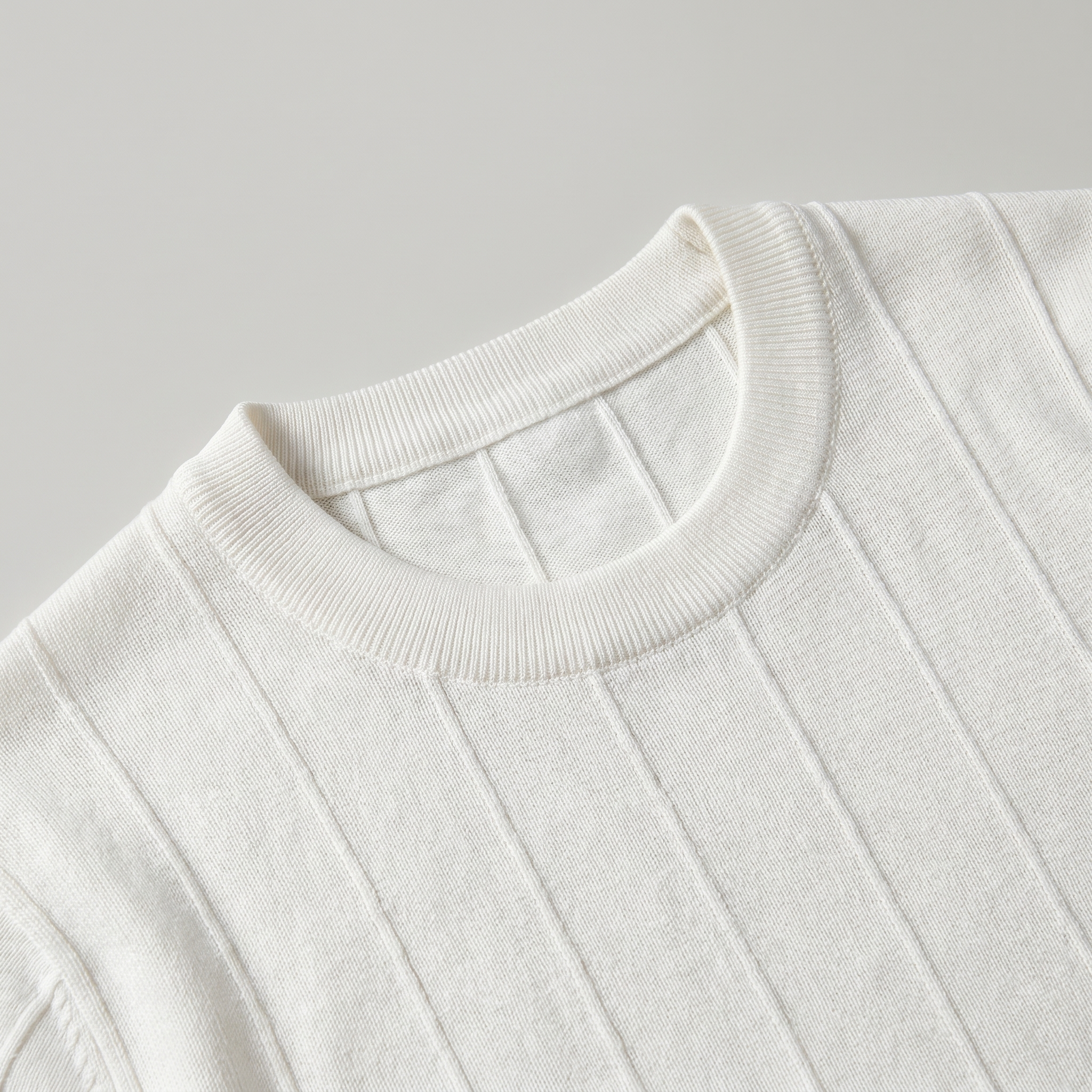 Elegant Slim Fit Old Money T-Shirt