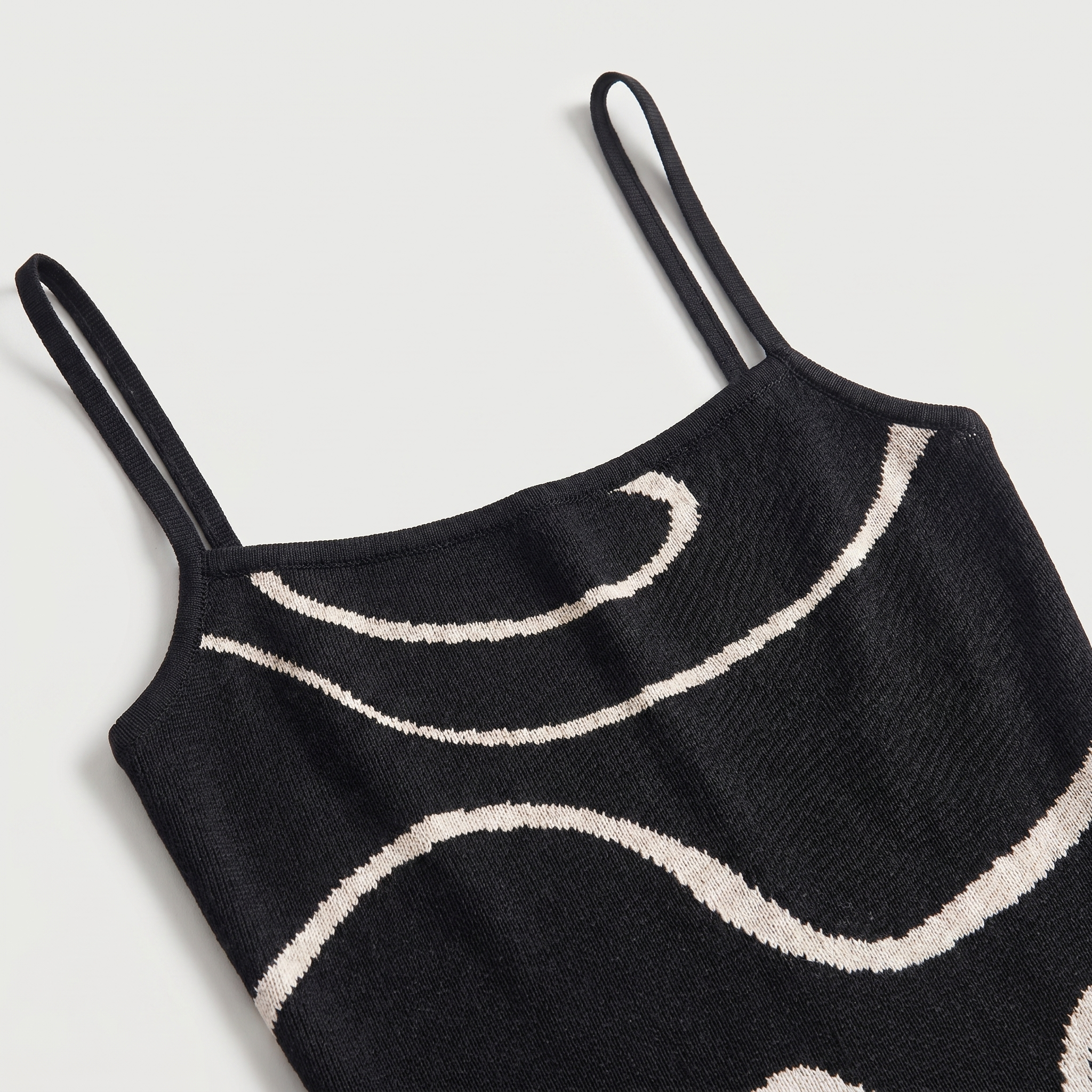 Black Wave Mermaid Hem Knit Midi Dress