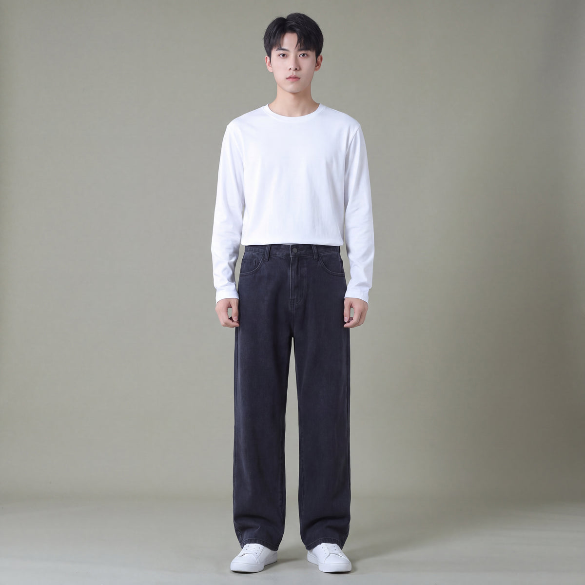 Men's Relaxed-Fit Baggy Jeans in Soft Denim