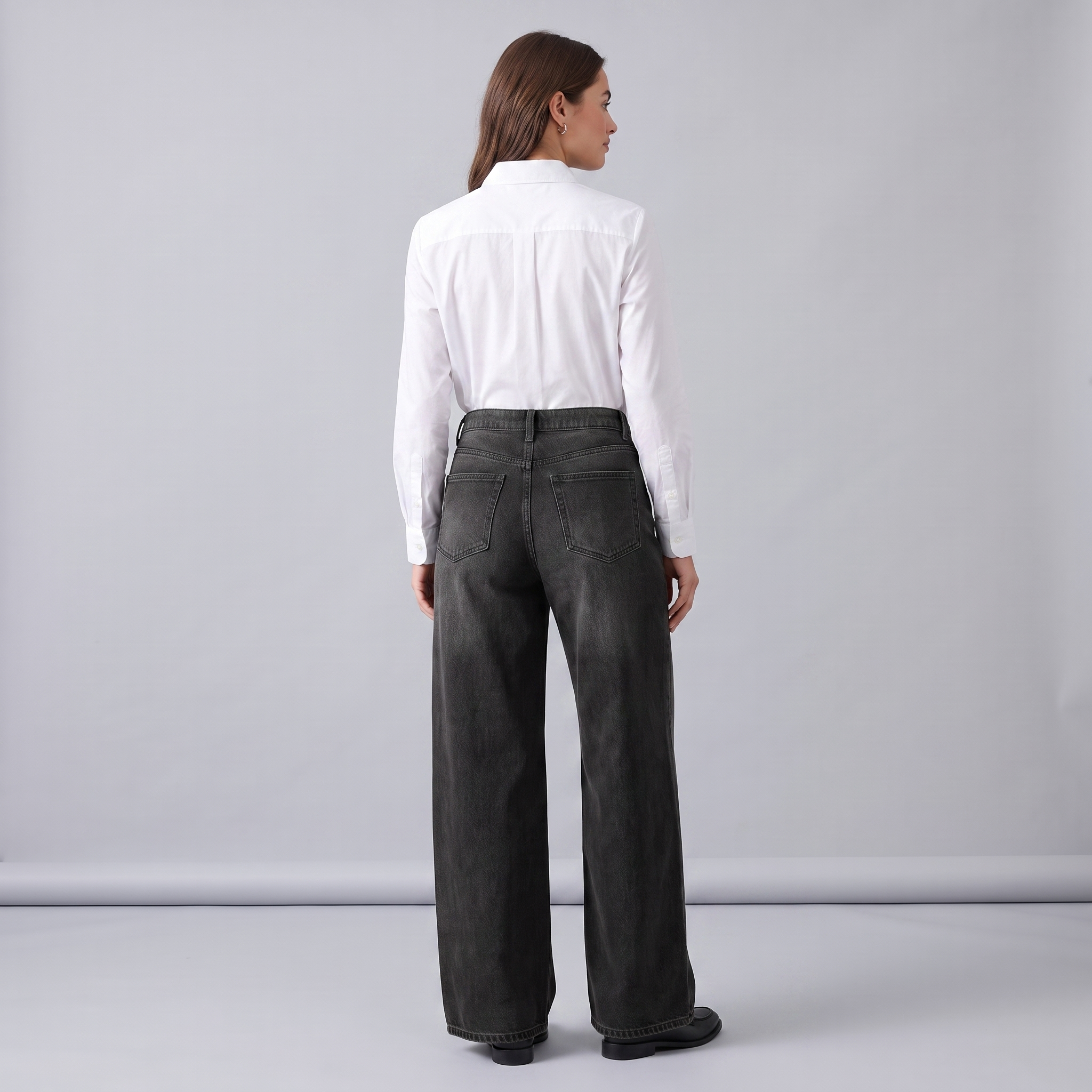 Black Jeans – High-Waisted Relaxed Wide-Leg Fit