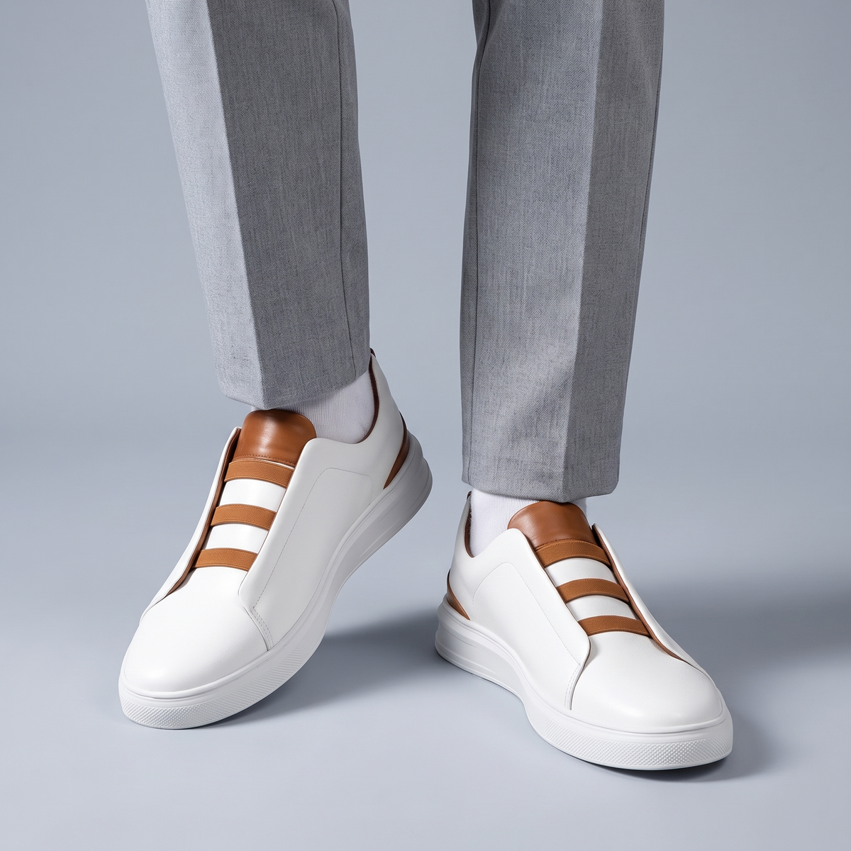 Sneakers Men's Slip-On in Genuine Leather with Elastic Laces and Rubber Sole