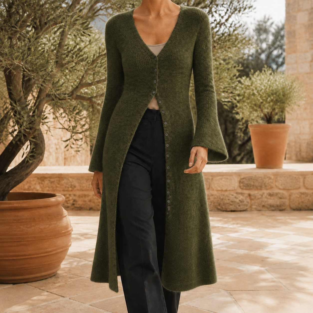 Women’s Long V-neck Cardigan in a Wool Blend