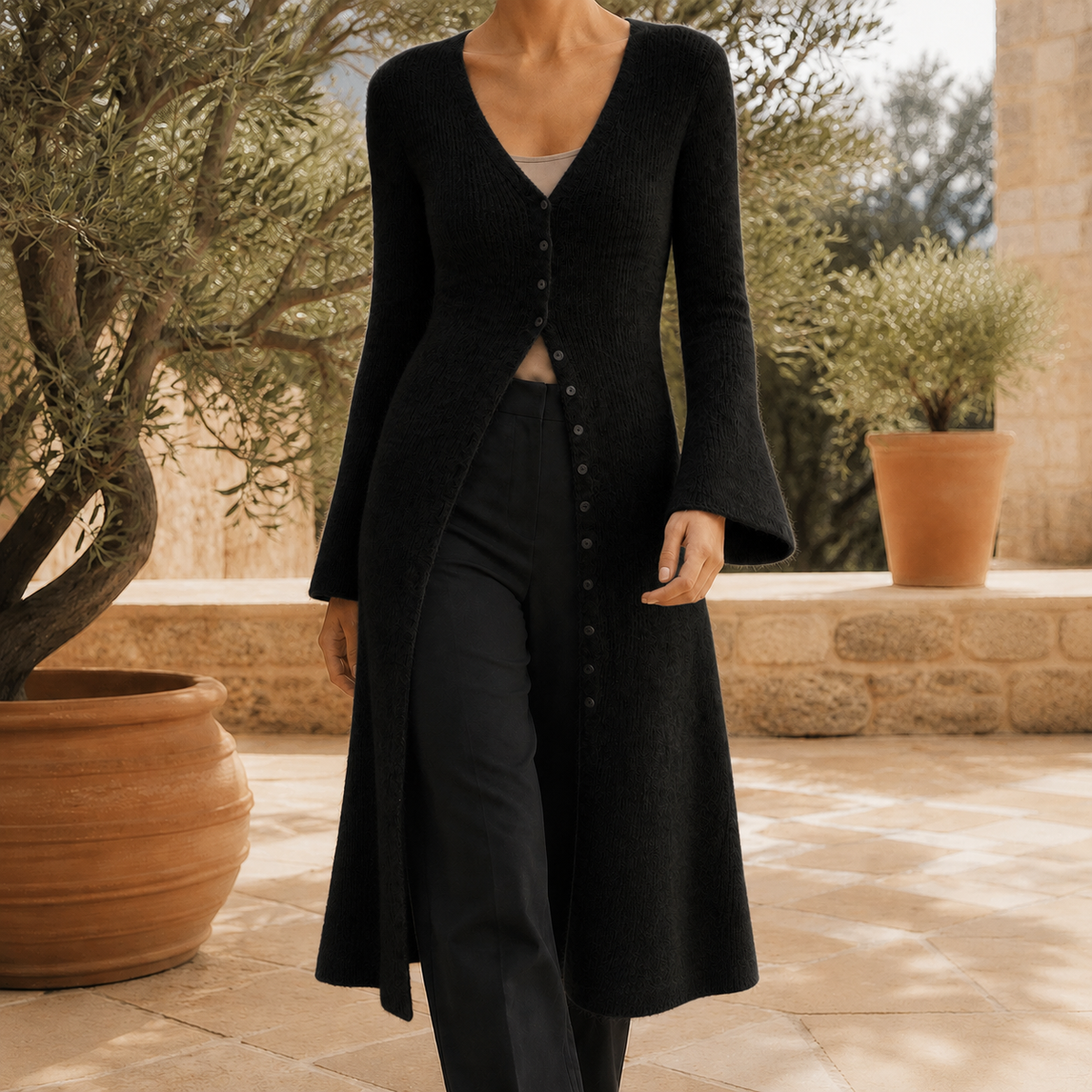Women’s Long V-neck Cardigan in a Wool Blend