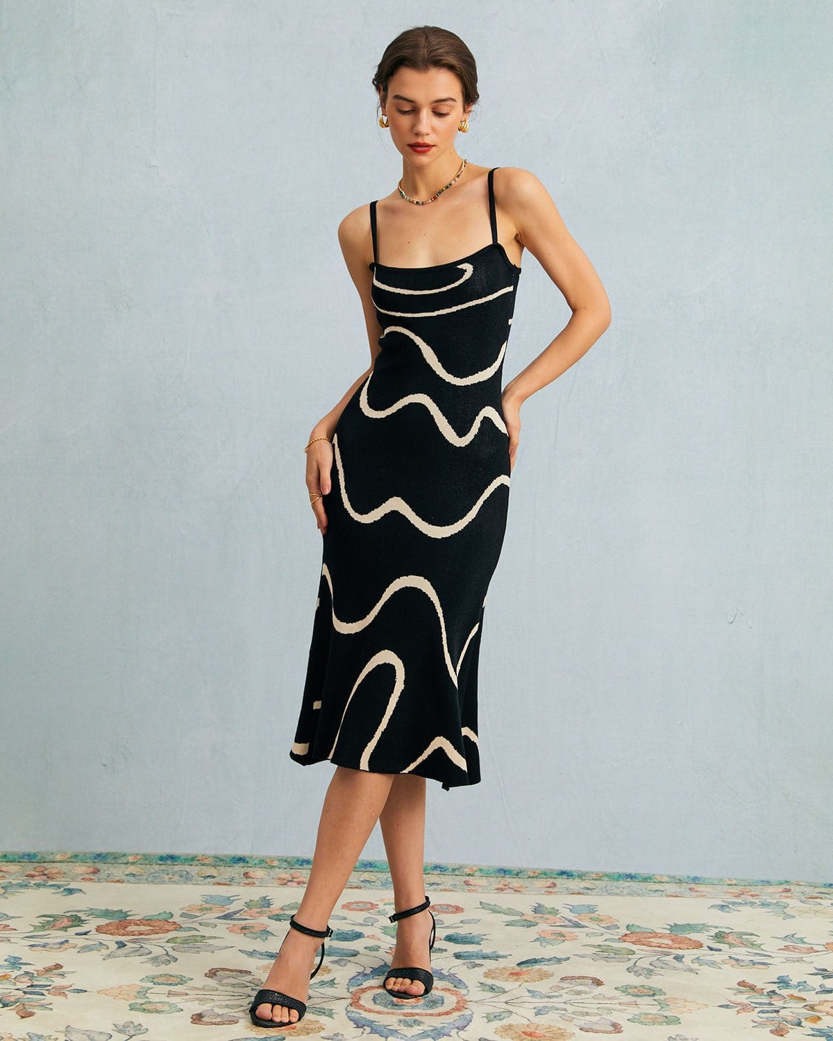 Black Wave Mermaid Hem Knit Midi Dress