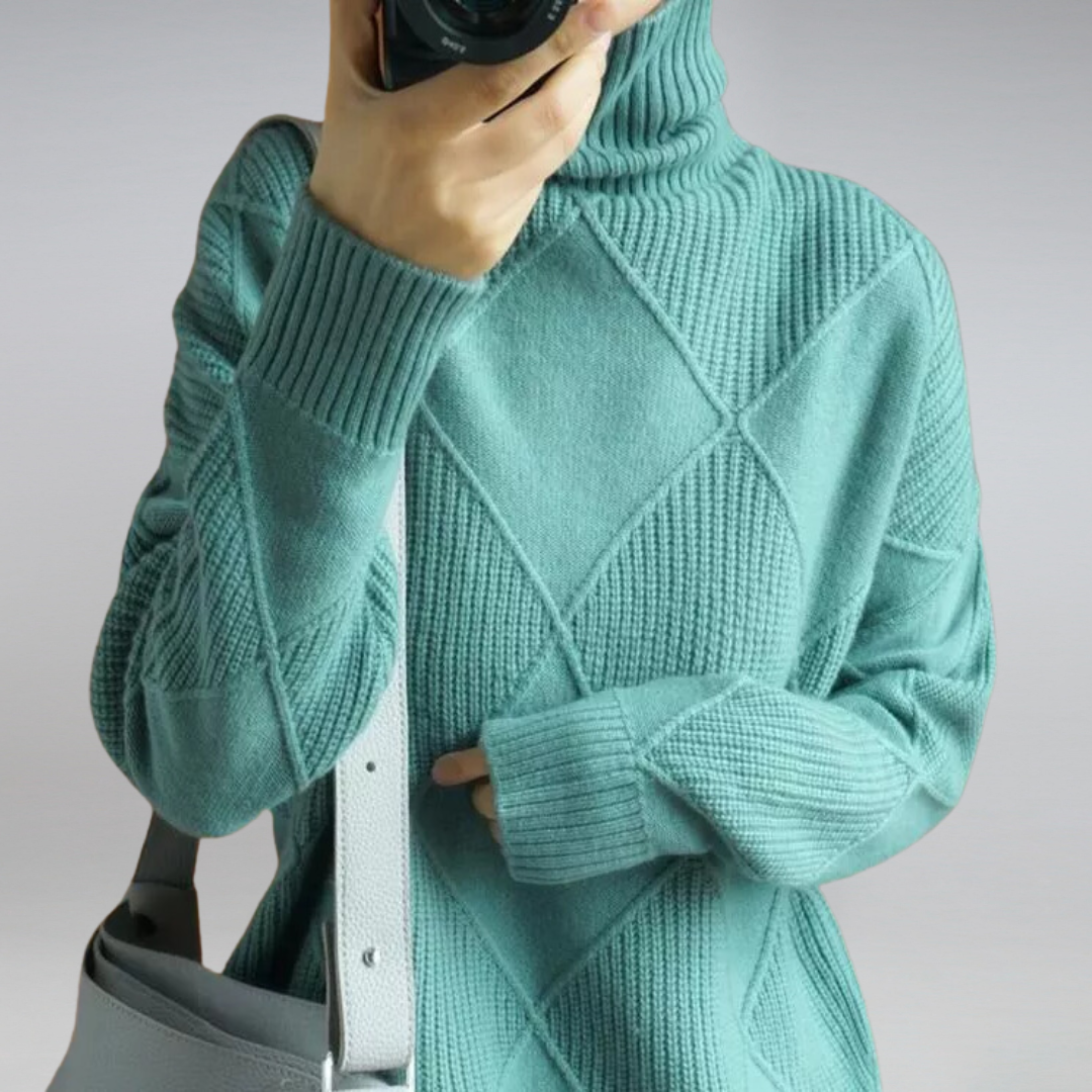 Women’s Turtleneck Sweater with Diamond Pattern