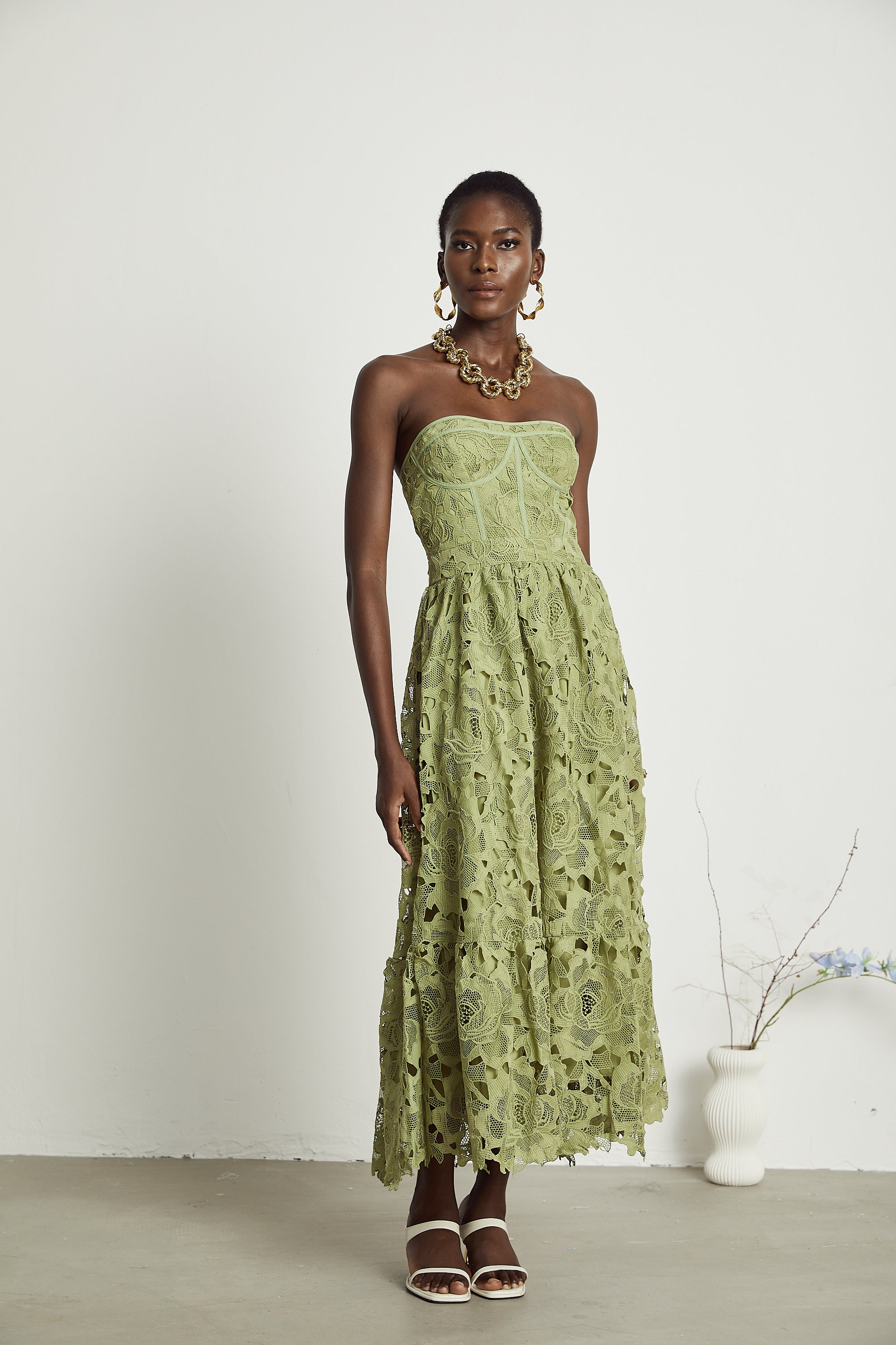 Elegant Green Embroidered Formal Midi Dress