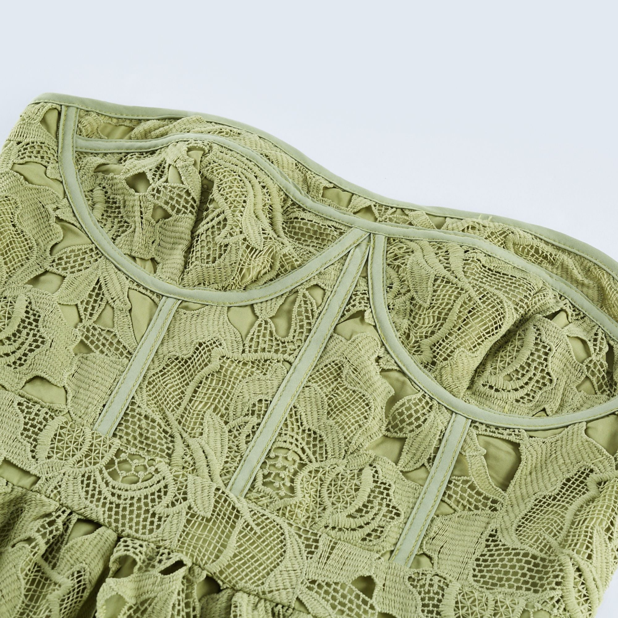 Elegant Green Embroidered Formal Midi Dress