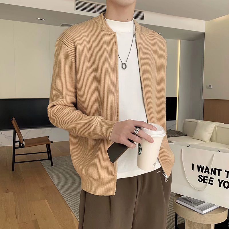 Men’s Classic Fit Solid Colour Winter Cardigan