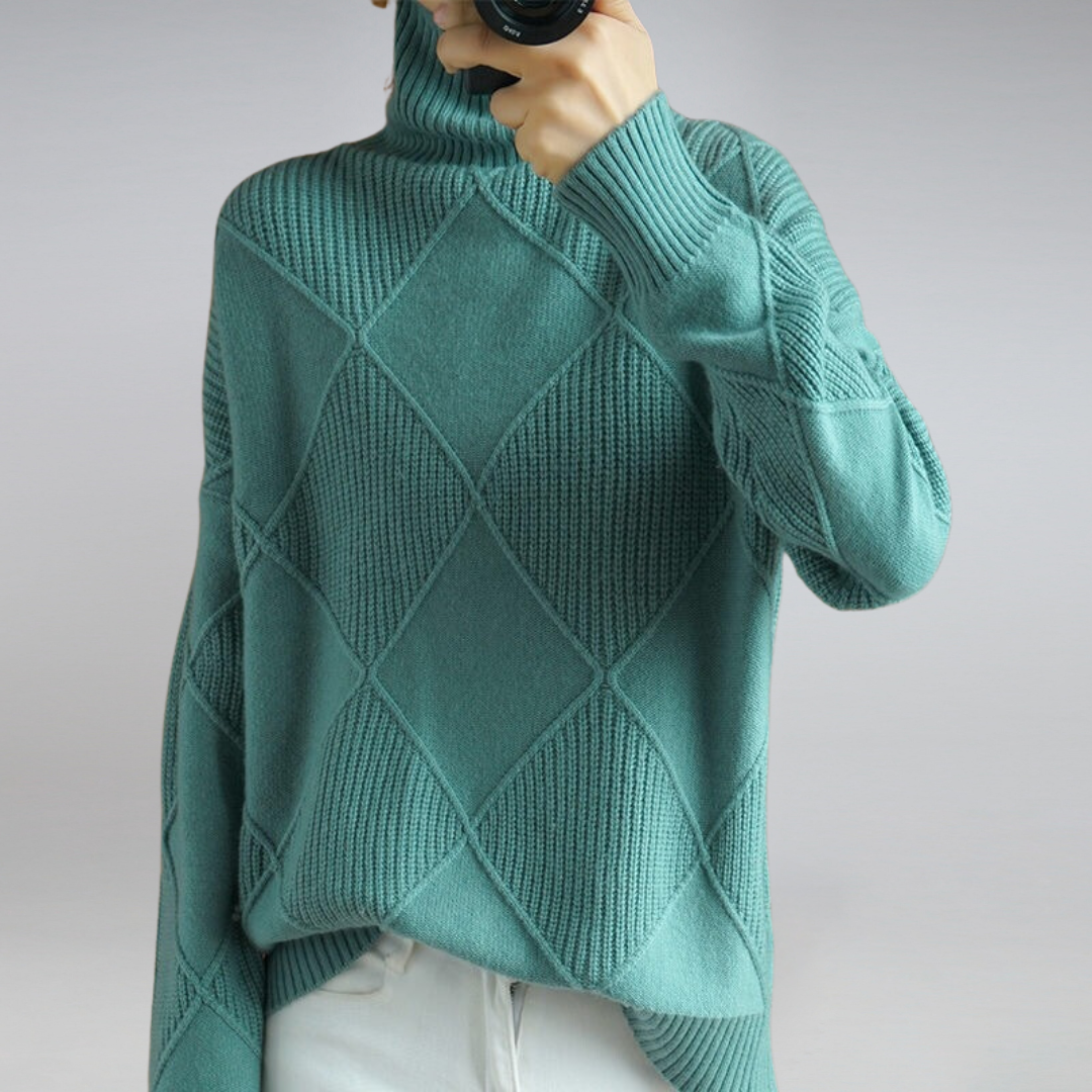 Women’s Turtleneck Sweater with Diamond Pattern