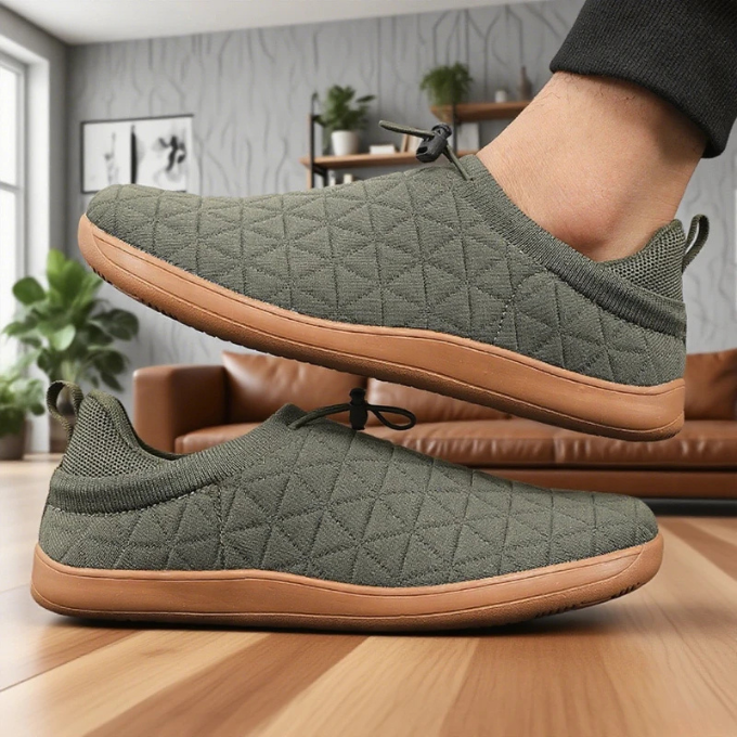 Sneakers Slip-On in Quilted Fabric with Breathable Mesh Lining