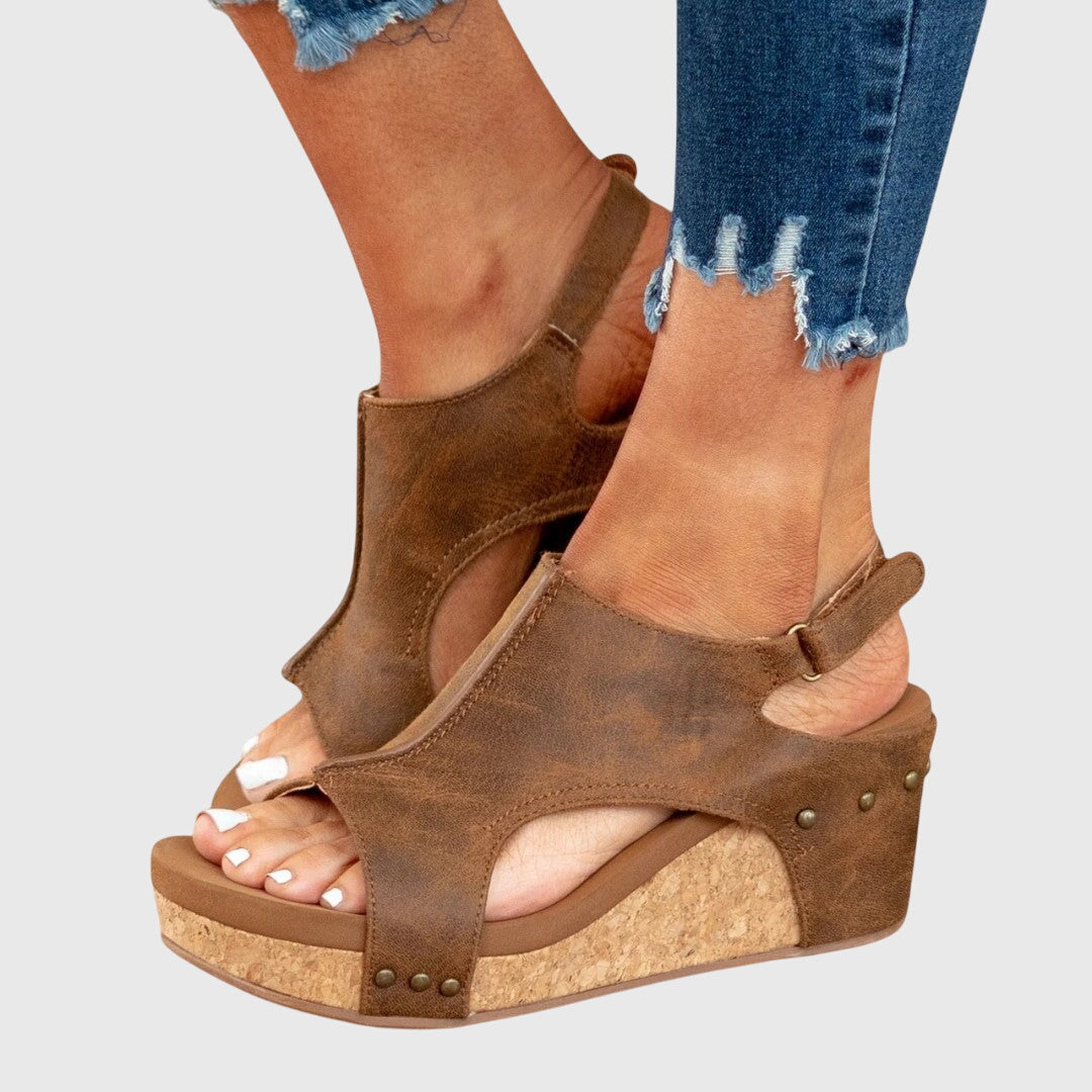 Orthopedic Flat Sandals for Everyday Wear