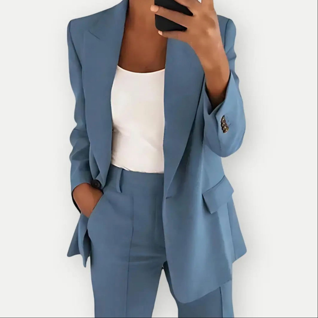 Women’s Suit Set with Tailored Blazer and Straight-Leg Trousers