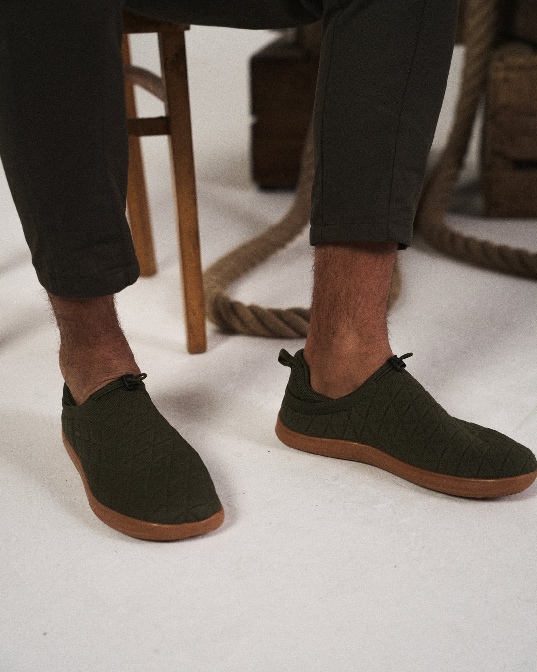Sneakers Slip-On in Quilted Fabric with Breathable Mesh Lining