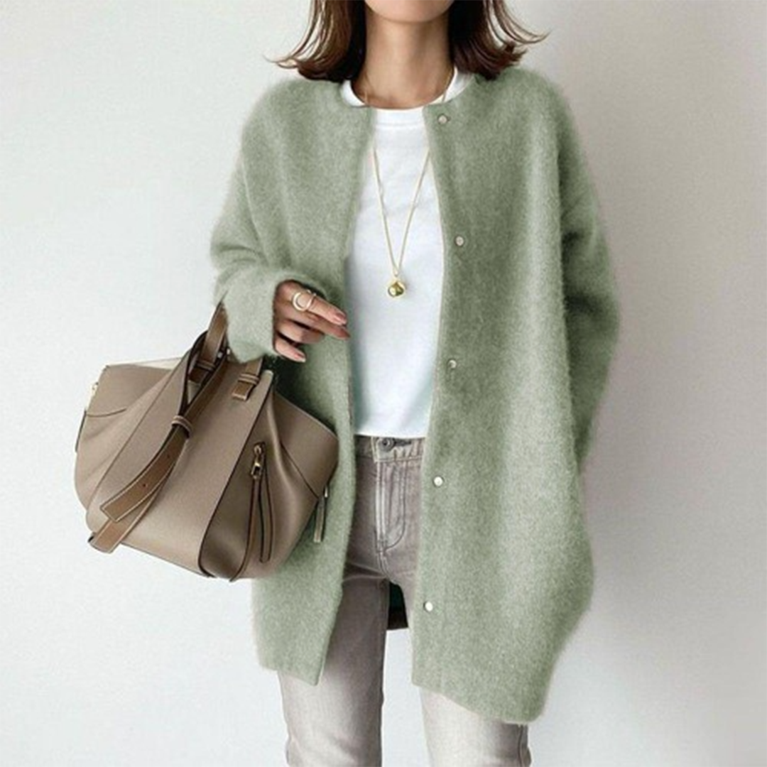 Elegant Women's Cardigan, Relaxed Fit