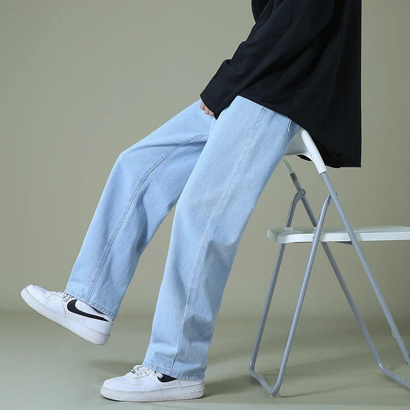Men's Relaxed-Fit Baggy Jeans in Soft Denim