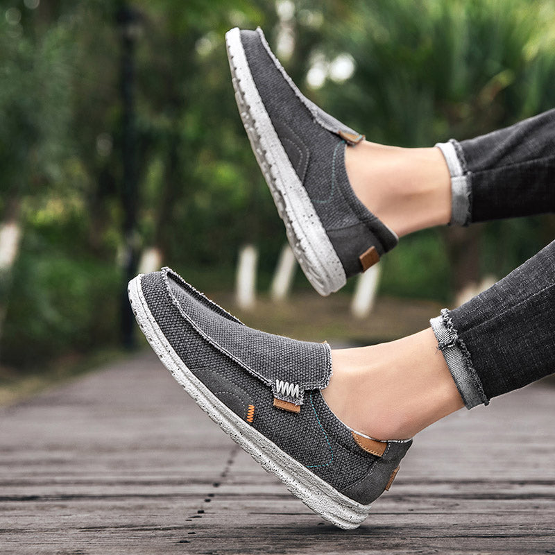 Sneakers in Lightweight Casual Canvas with Padded Lining