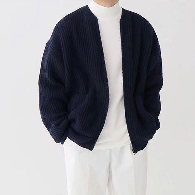 Men’s Crew Neck Knit Cardigan with Ribbed Hem