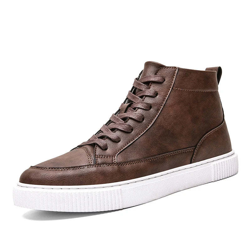 Sneakers in Elegant Genuine Leather with Durable Rubber Sole