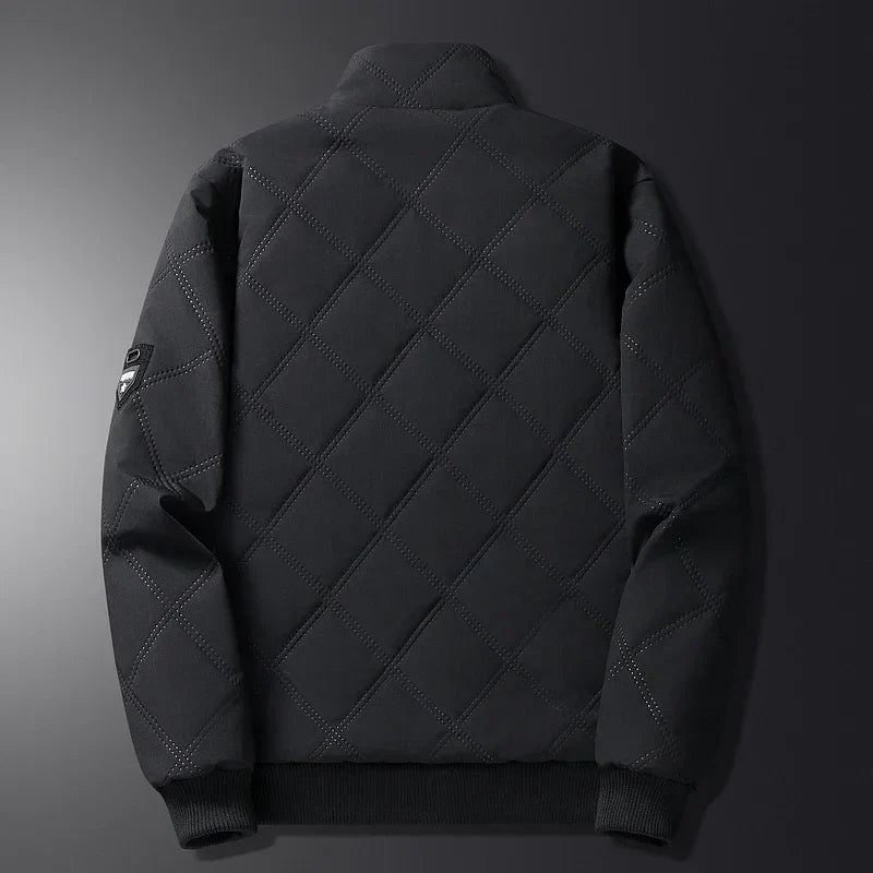 Men’s Winter Jacket with Soft Lining and Zipped Pockets