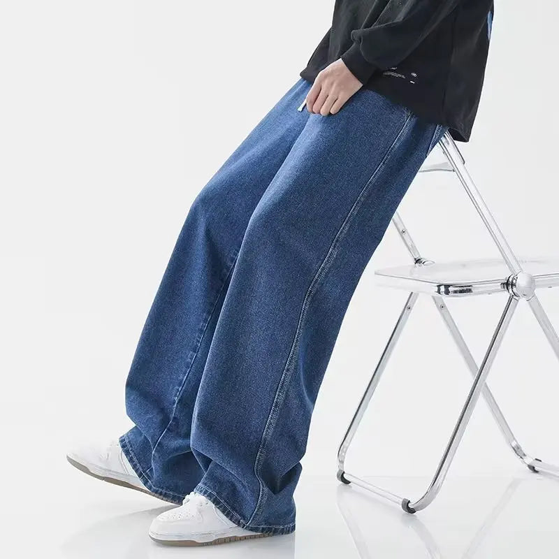 Men's Relaxed-Fit Jeans with Drawstring and Pockets