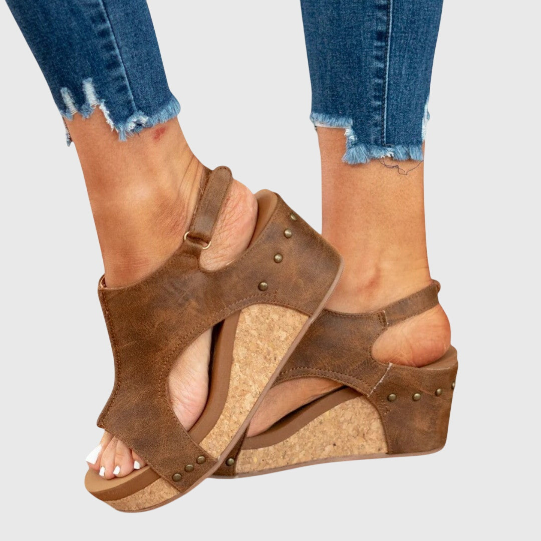 Orthopedic Flat Sandals for Everyday Wear