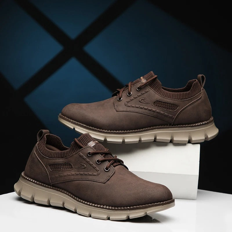 Sneakers Classic Golf Shoes Without Spikes with Padded Insole and Comfortable Collar