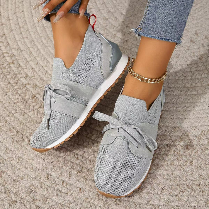 Lightweight Women’s Orthopedic Sneakers in Breathable Mesh
