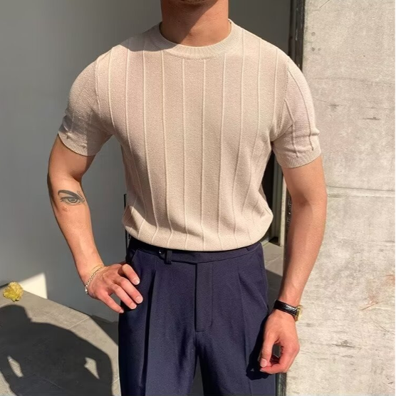 Elegant Slim Fit Old Money T-Shirt