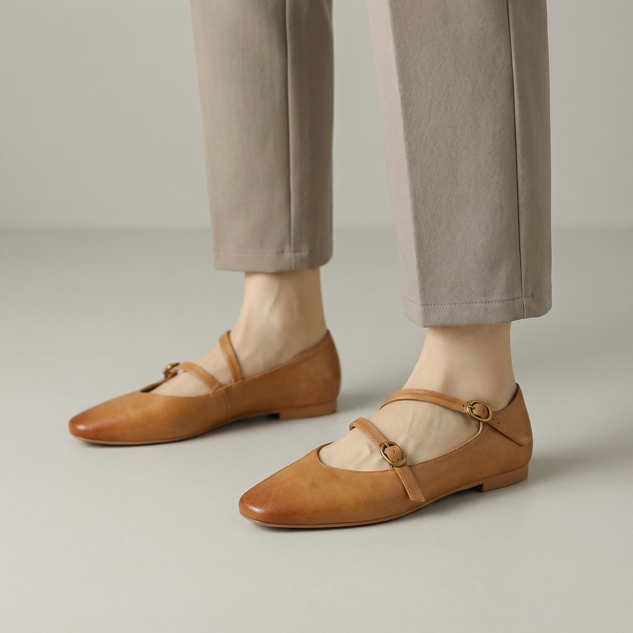 Classic Women’s Buckle Strap Mary Jane Shoes