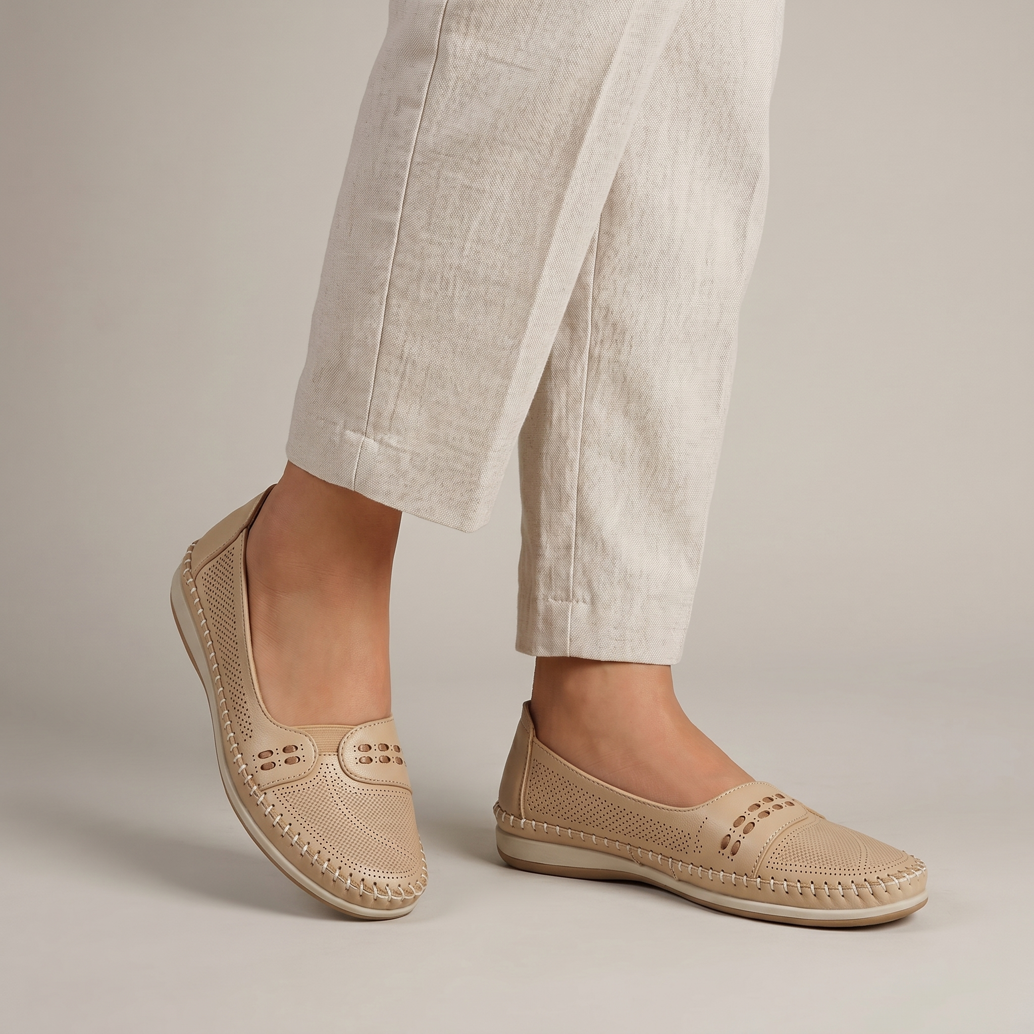 Lightweight Orthopedic Support Shoes