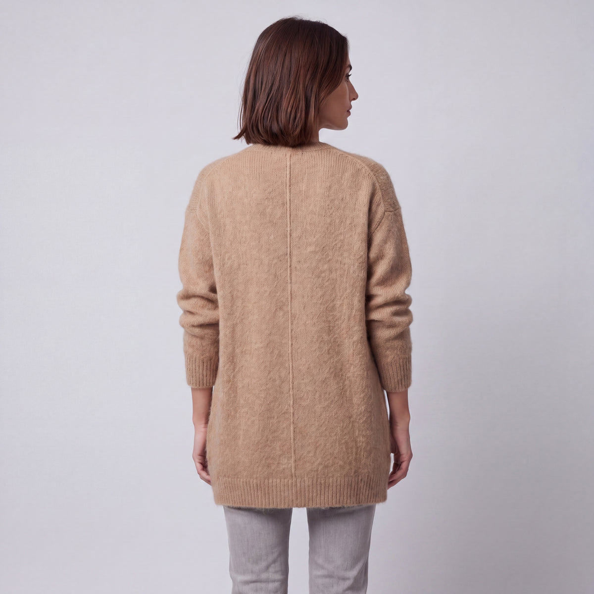 Elegant Women's Cardigan, Relaxed Fit