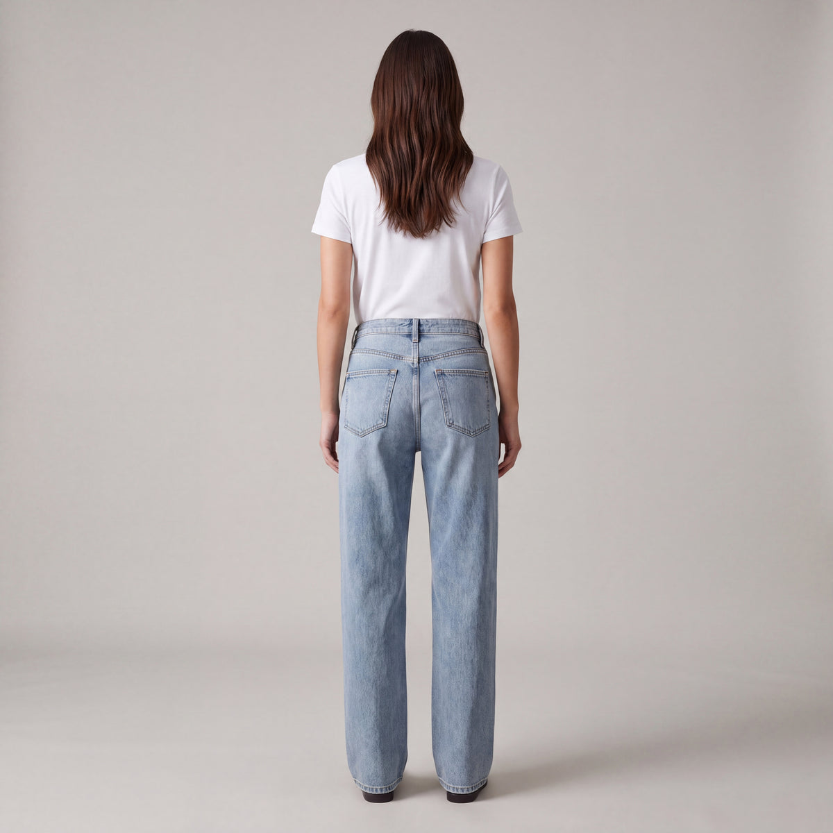 Women's Wide-Leg Jeans with Asymmetrical Crossed Waistband