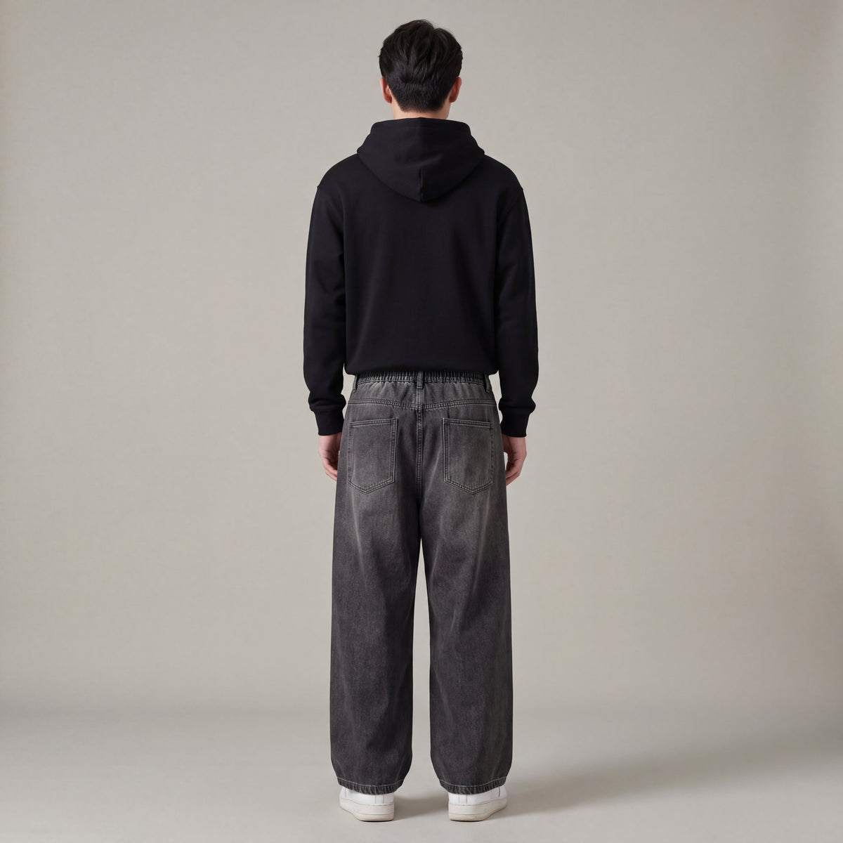 Men's Wide-Leg, Baggy Jeans with Pockets