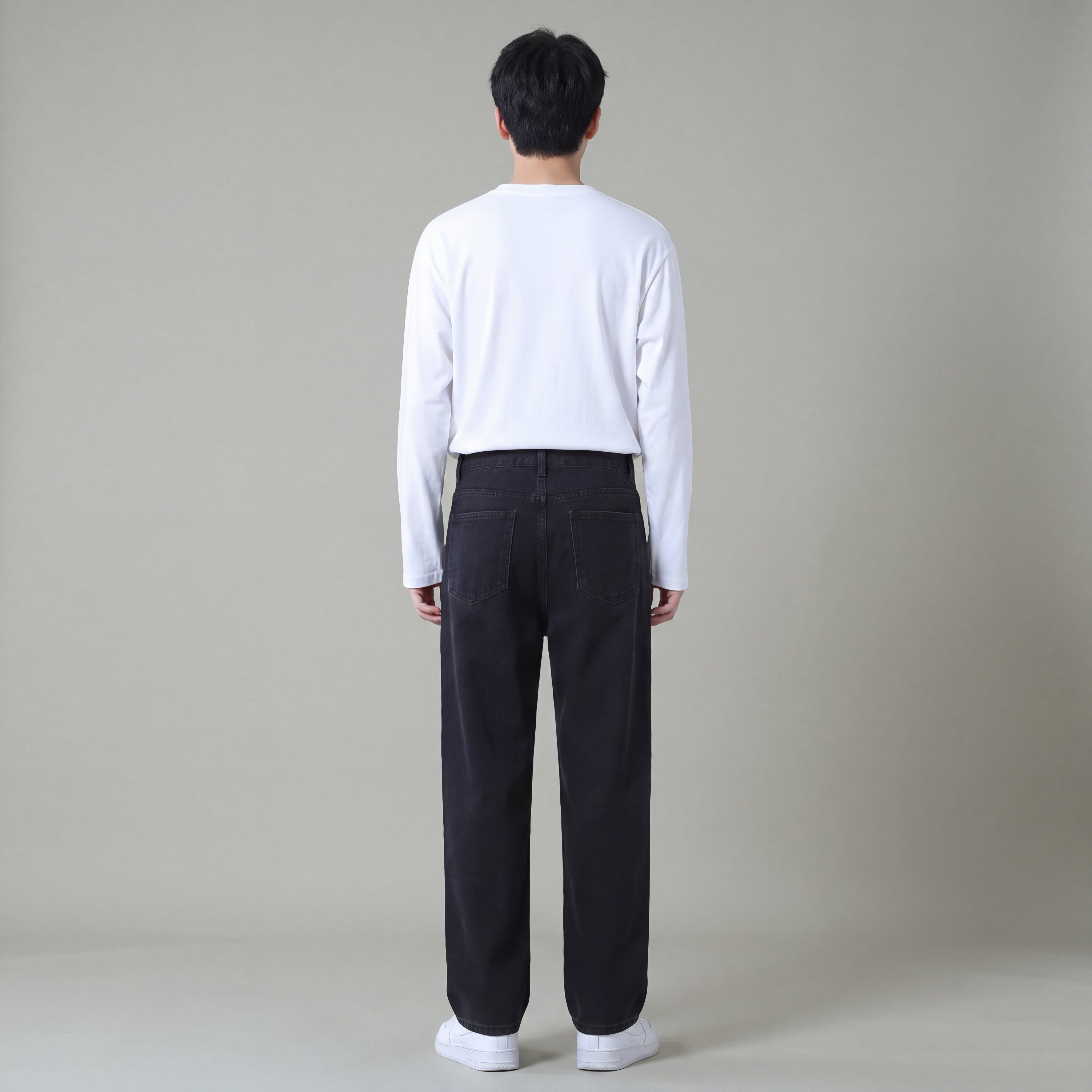Men's Relaxed-Fit Baggy Jeans in Soft Denim