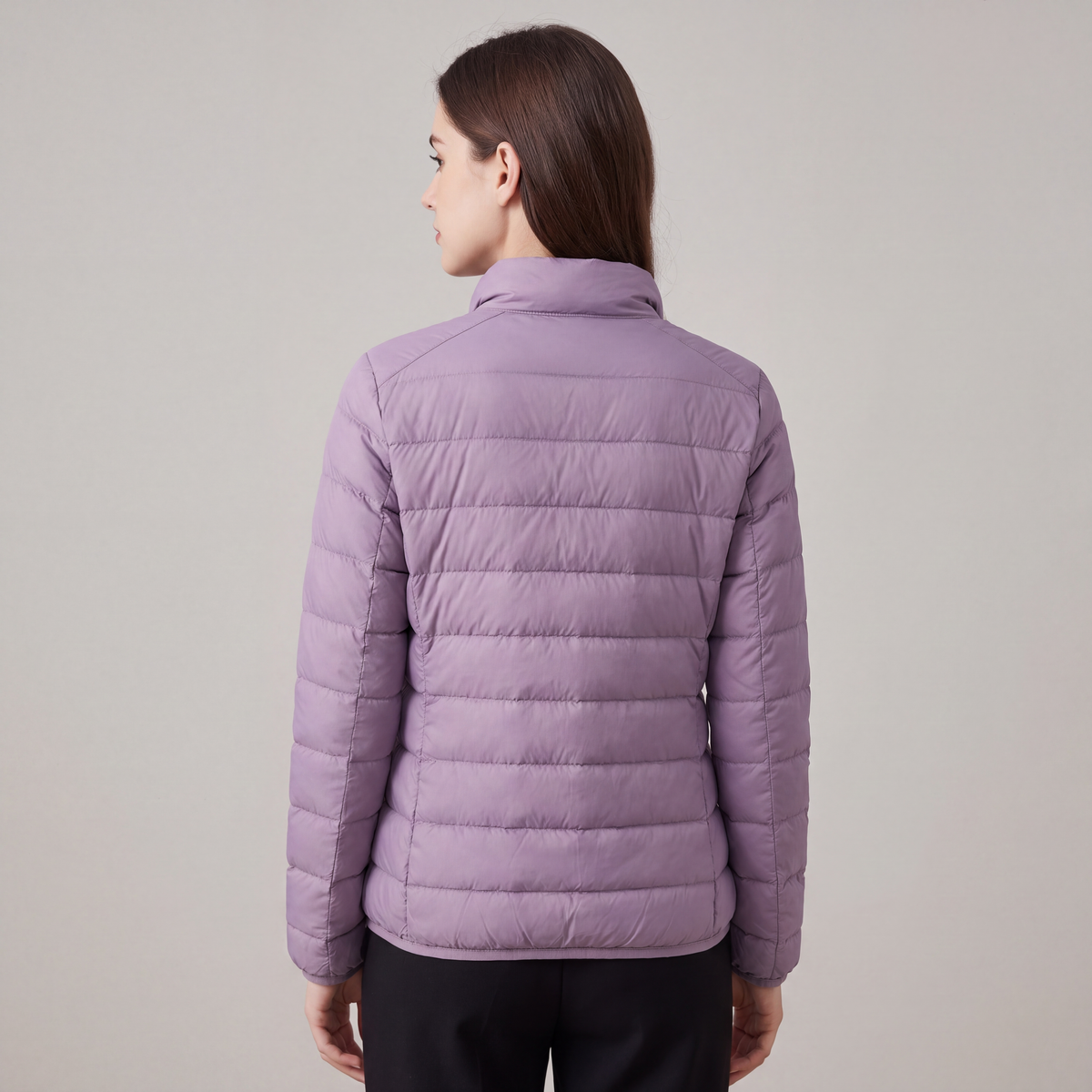 Lightweight Women's Down Jacket with a Relaxed Fit